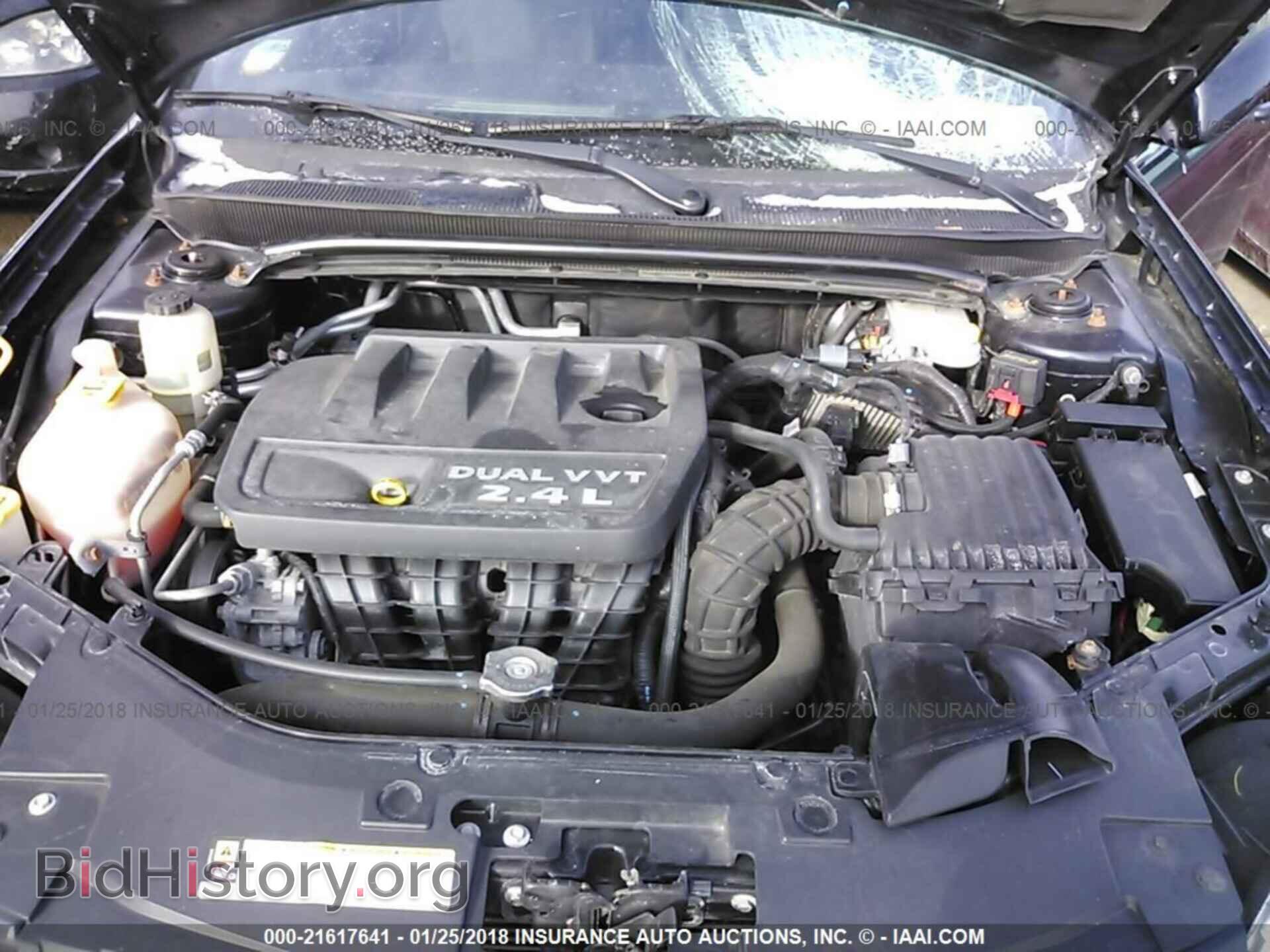 2011 Chrysler 200 - VIN: 1C3BC1FB6BN594537 - Photo 10