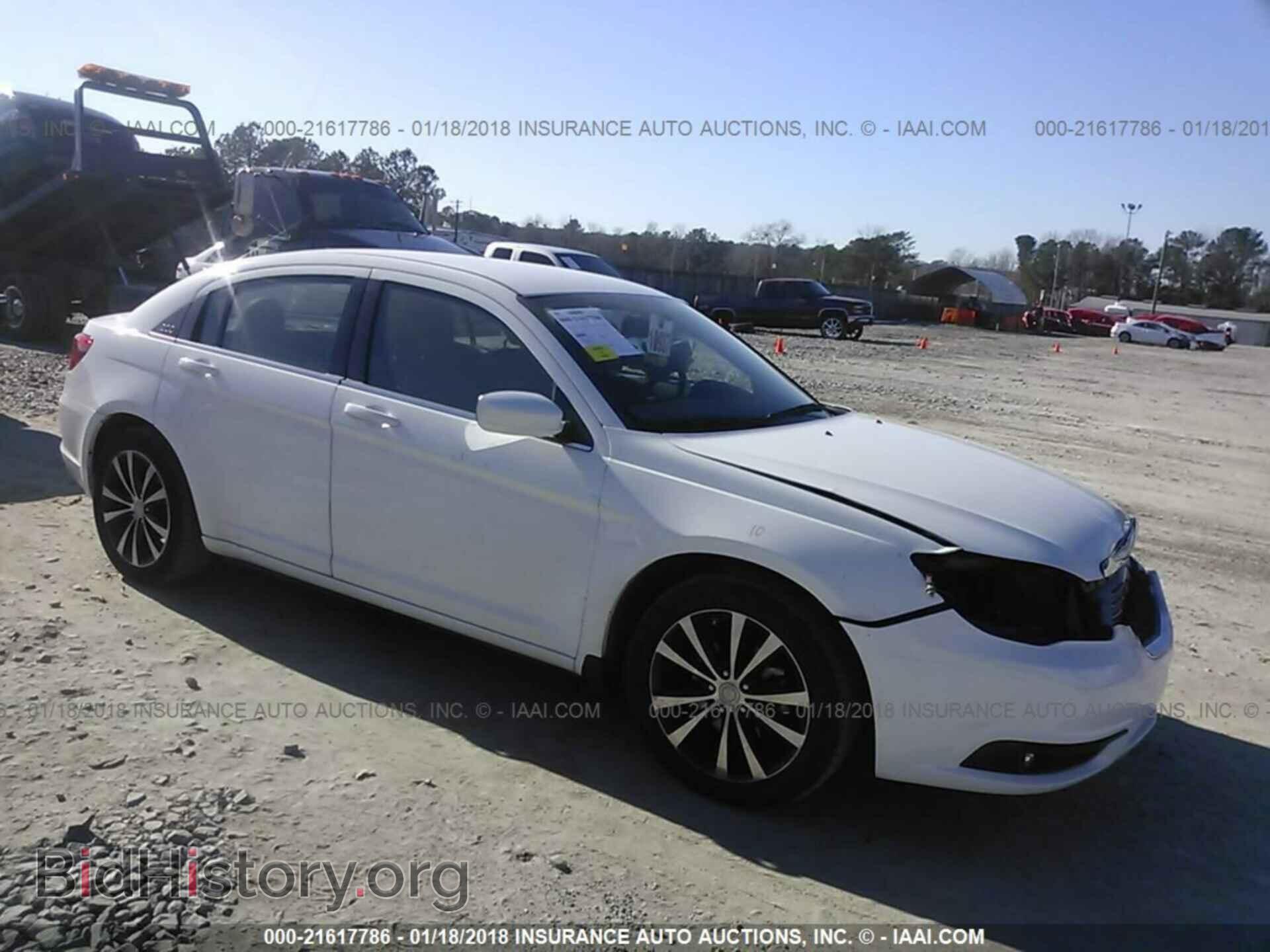 Photo 1C3CCBBB4DN597021 - Chrysler 200 2013