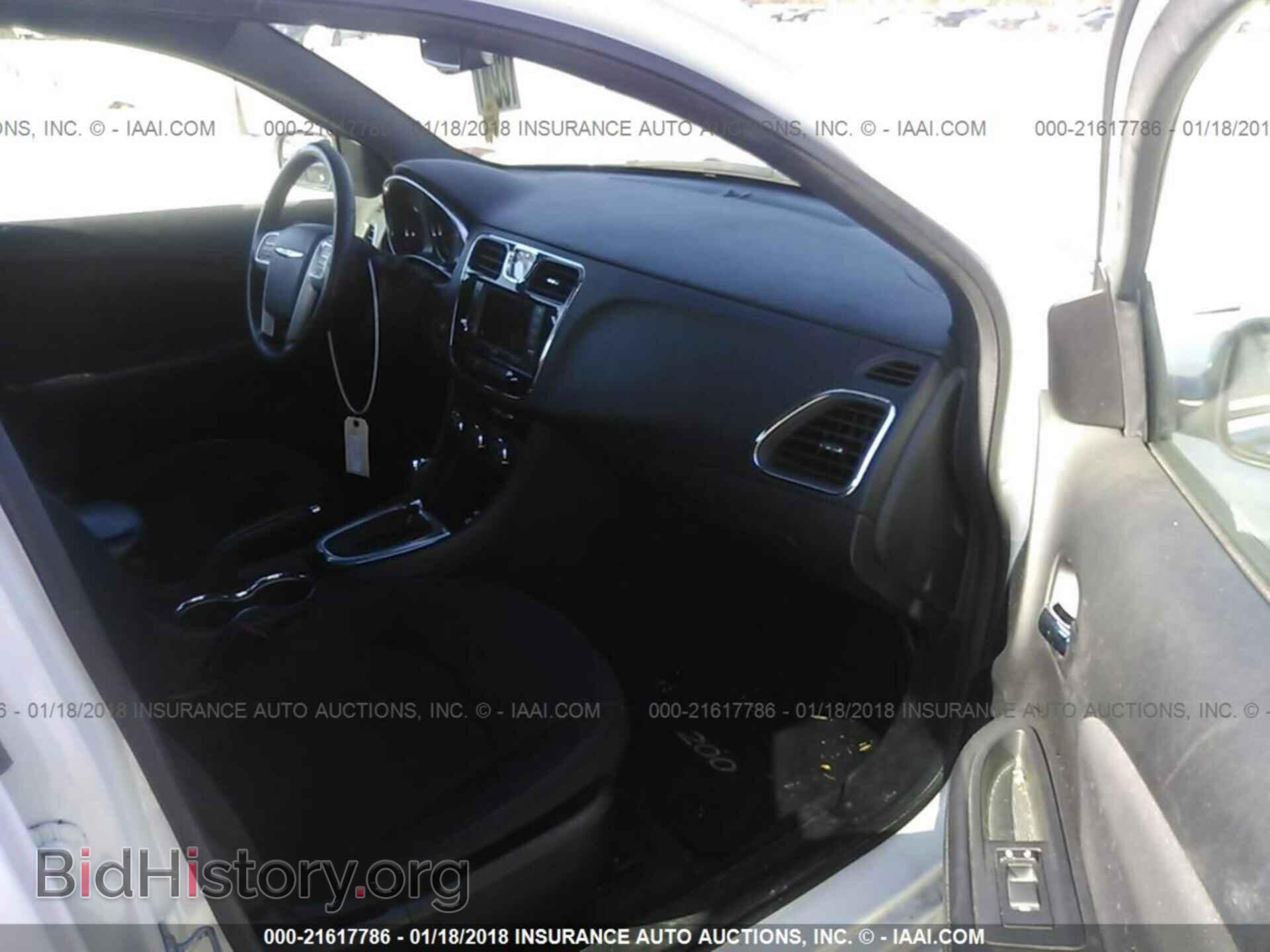 2013 Chrysler 200 - VIN: 1C3CCBBB4DN597021 - Photo 5