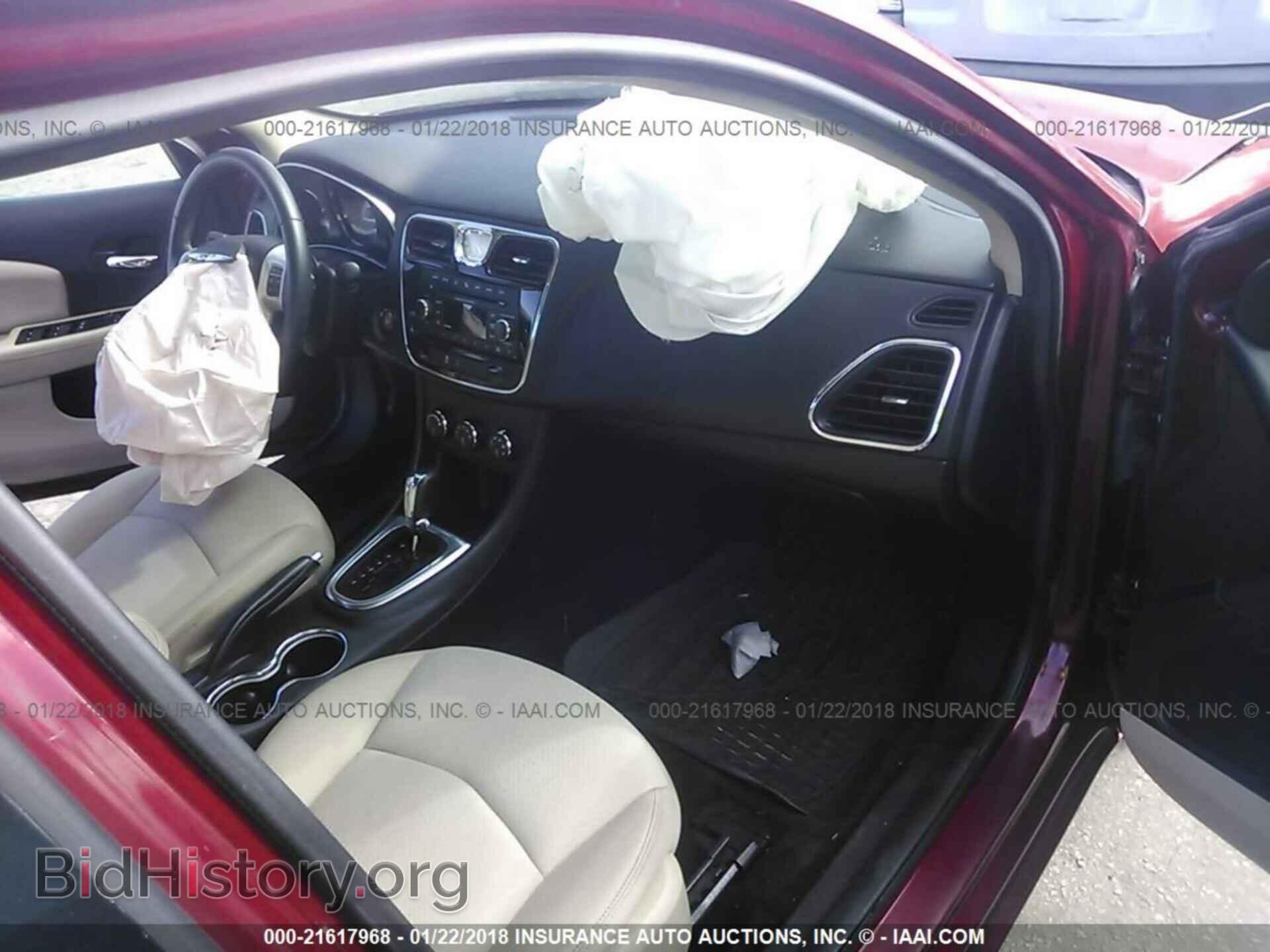 2014 Chrysler 200 - VIN: 1C3CCBBB3EN171712 - Photo 5