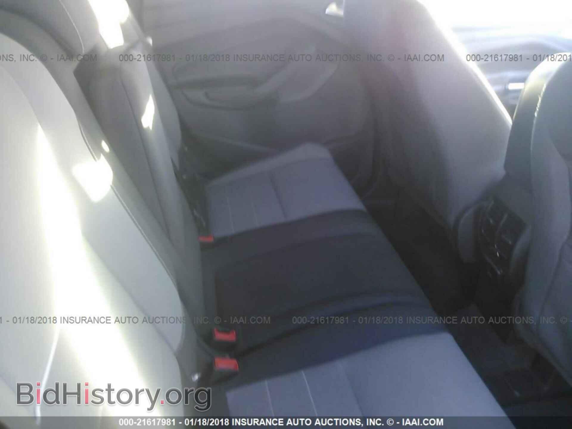 2014 Ford Escape - VIN: 1FMCU0GX2EUC02421 - Photo 8