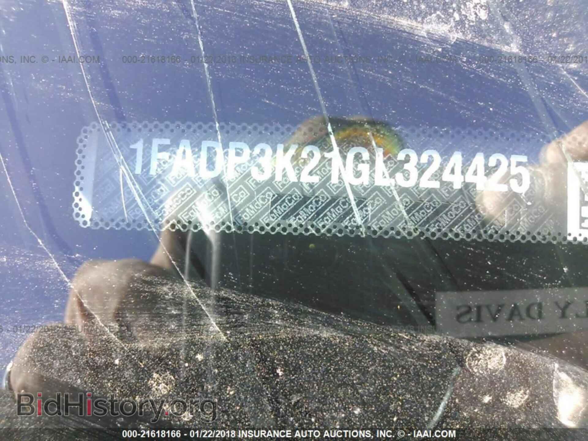 2016 Ford Focus - VIN: 1FADP3K21GL324425 - Фото 9
