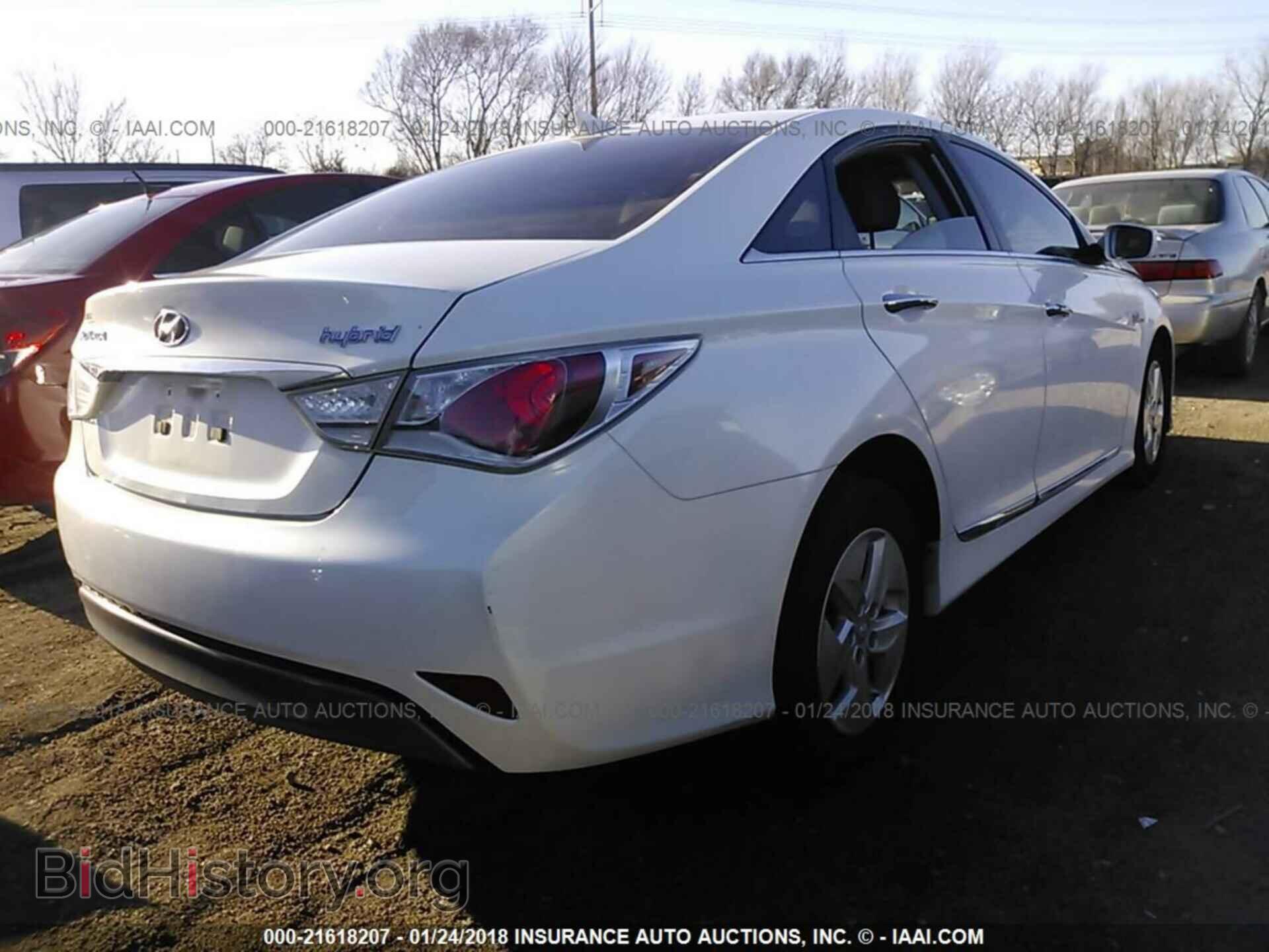 2012 Hyundai Sonata - VIN: KMHEC4A48CA032906 - Фото 4