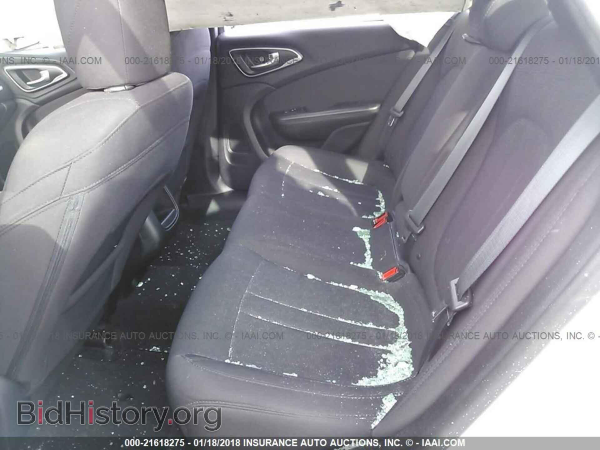 2015 Chrysler 200 - VIN: 1C3CCCAB2FN589901 - Photo 8