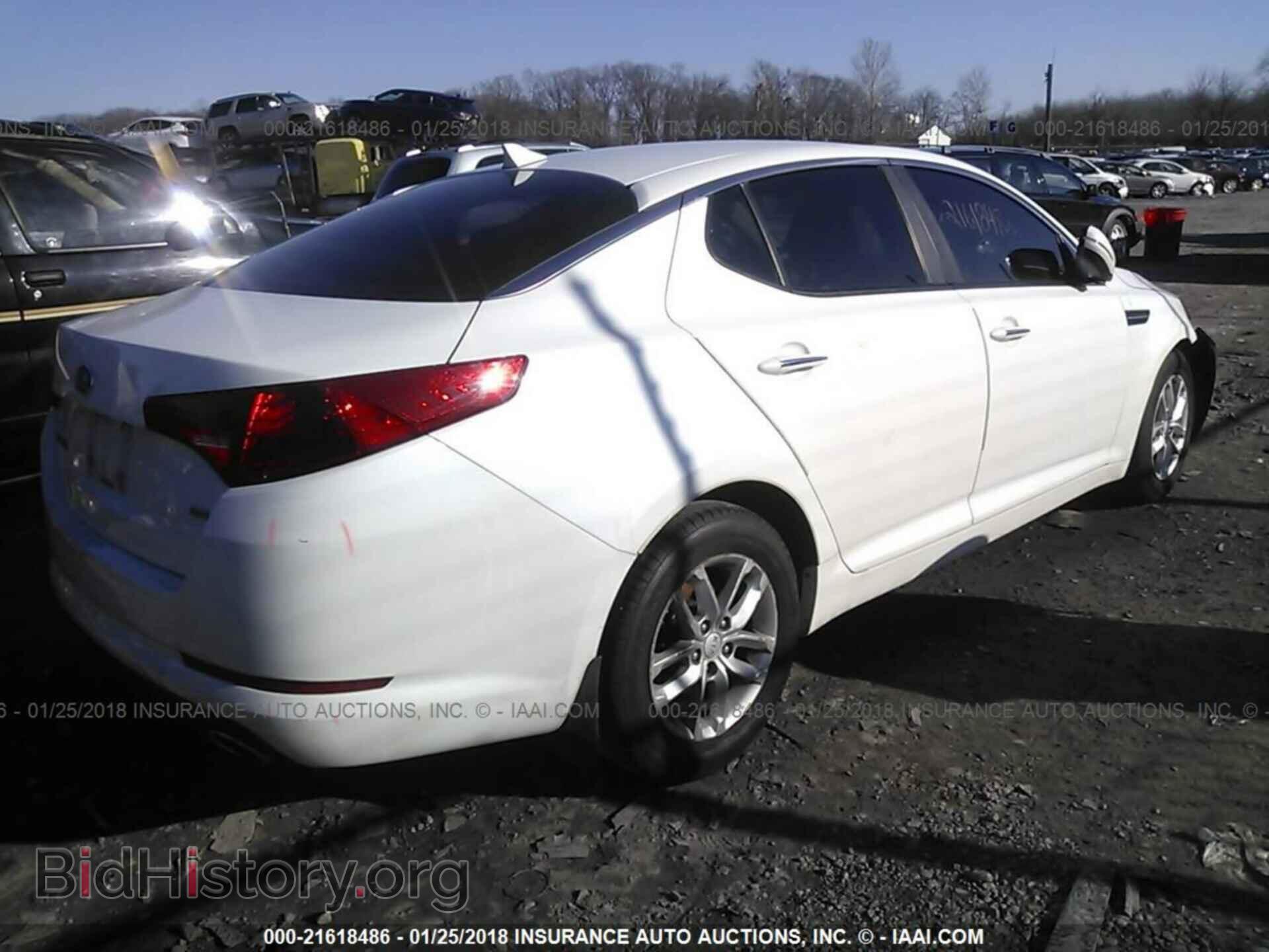 2013 Kia Optima - VIN: 5XXGM4A75DG187357 - Photo 4