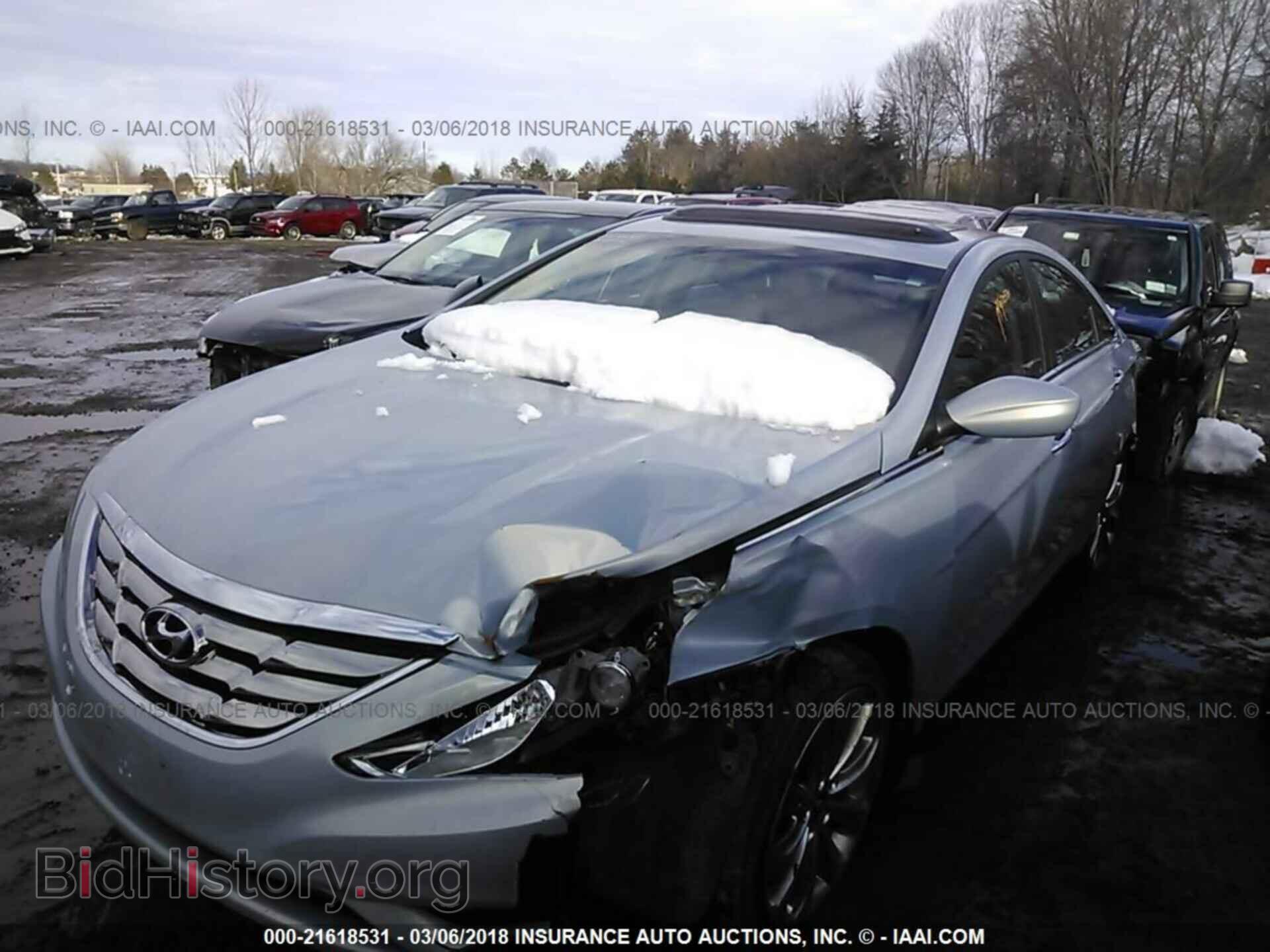 2012 Hyundai Sonata - VIN: 5NPEC4AC9CH372604 - Фото 2