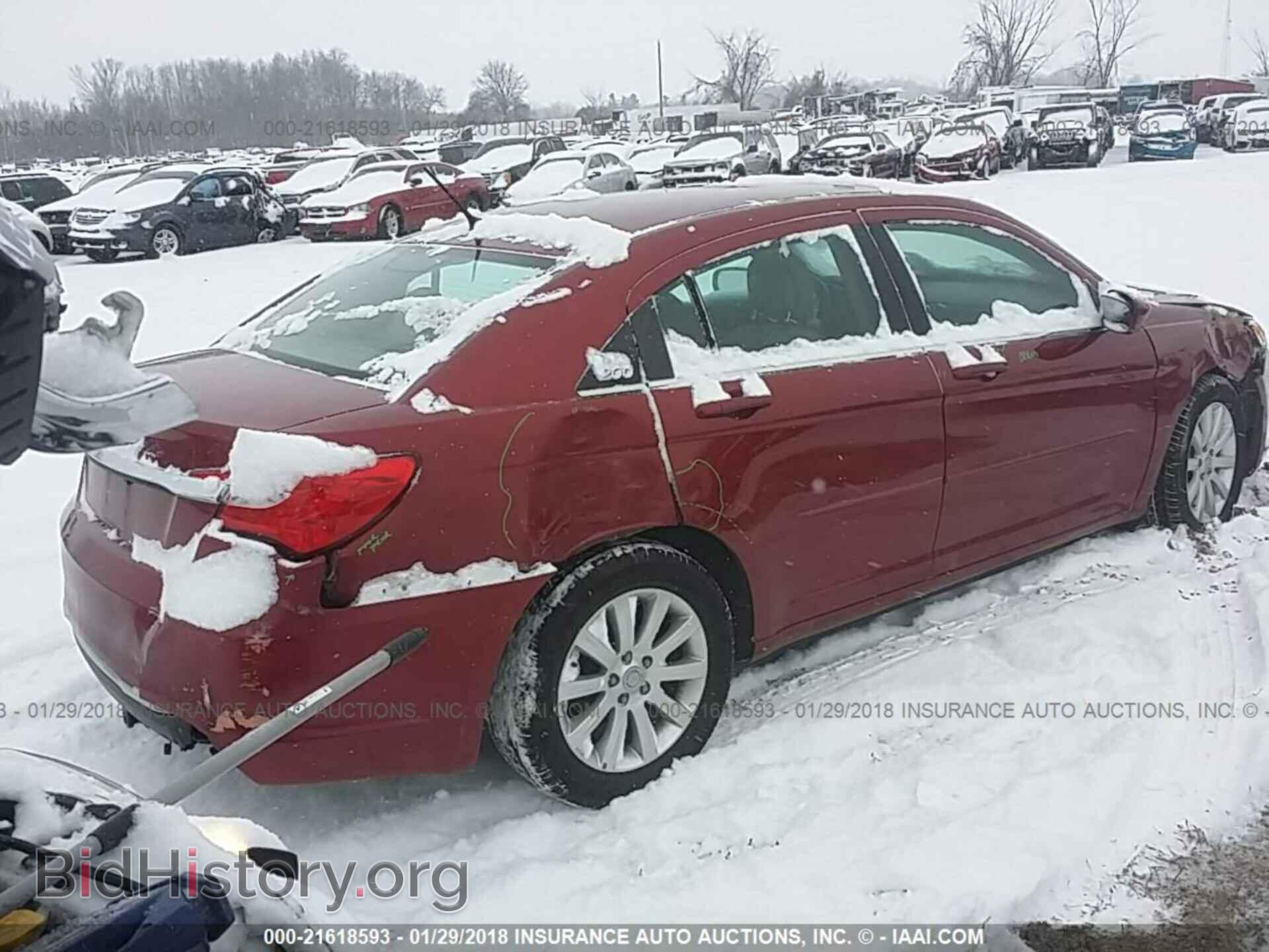 2012 Chrysler 200 - VIN: 1C3CCBBB4CN199810 - Фото 4