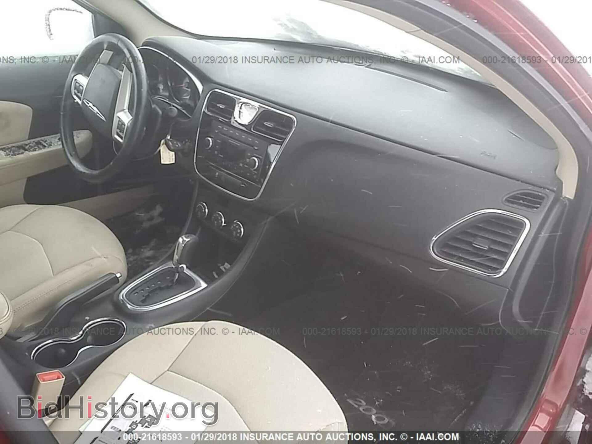 2012 Chrysler 200 - VIN: 1C3CCBBB4CN199810 - Фото 5