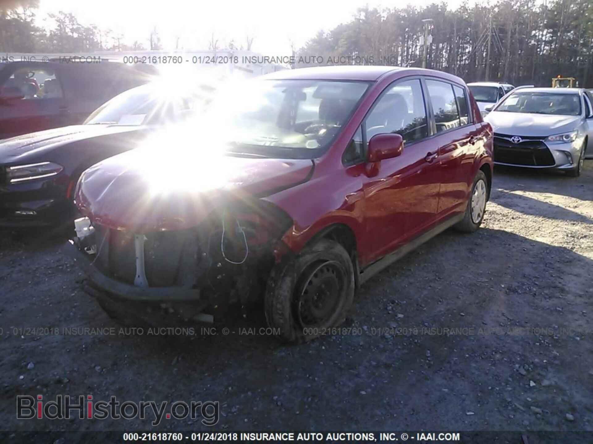 2011 Nissan Versa - VIN: 3N1BC1CP2BL489444 - Фото 2