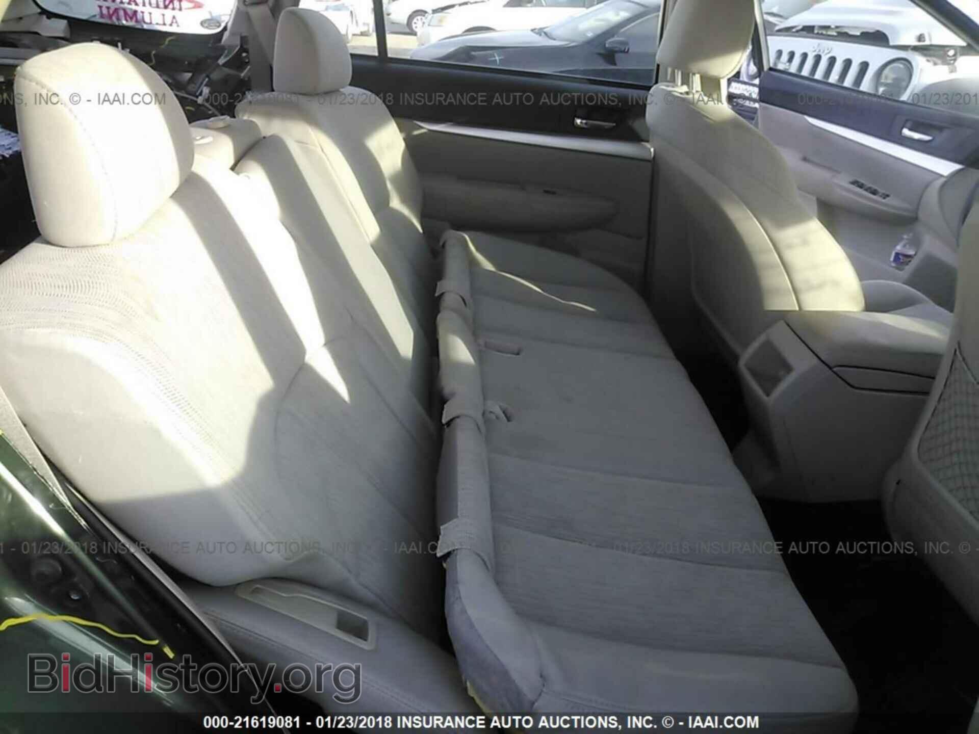 2013 Subaru Outback - VIN: 4S4BRCAC1D3230431 - Photo 8