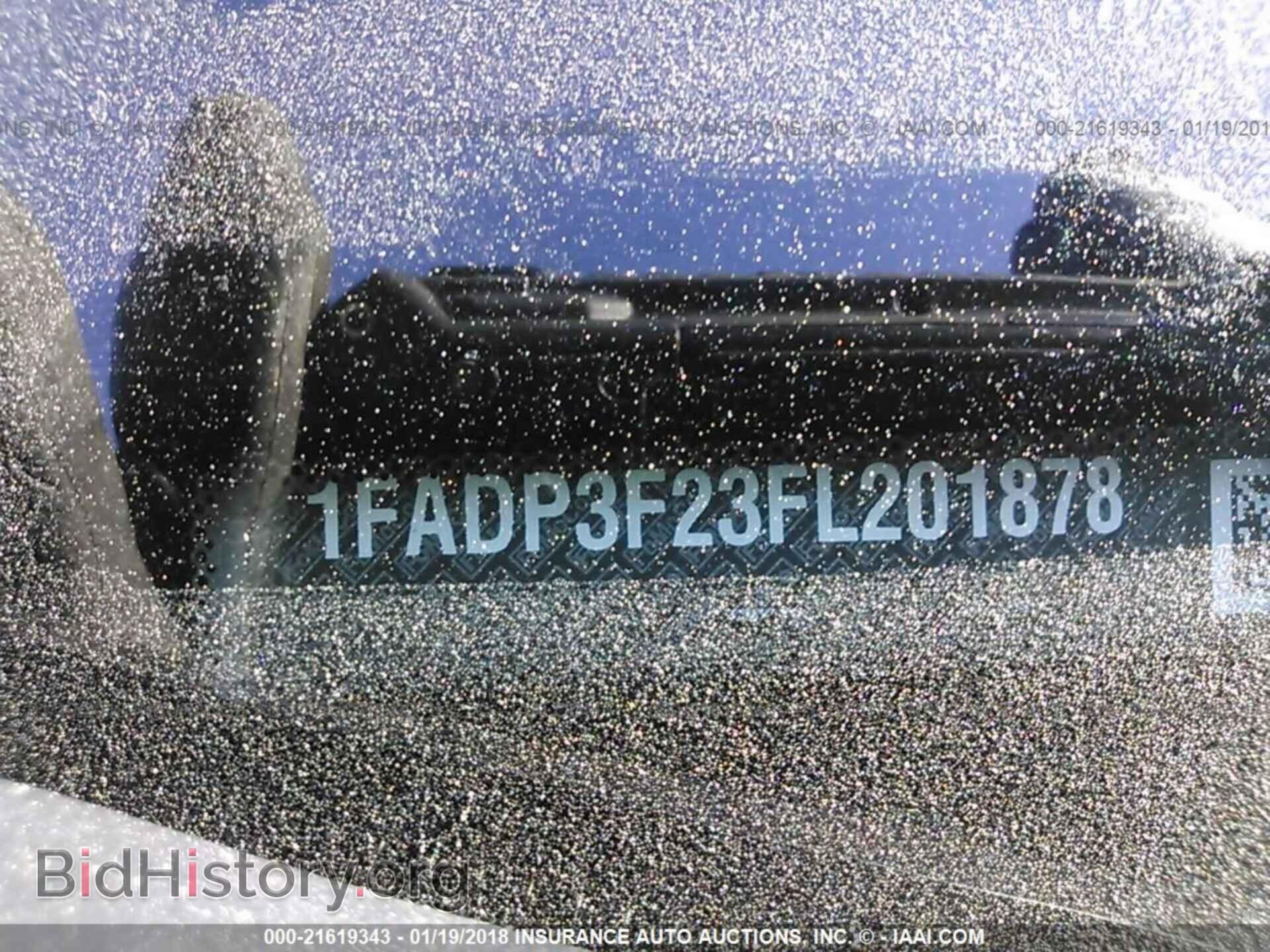 2015 Ford Focus - VIN: 1FADP3F23FL201878 - Photo 9