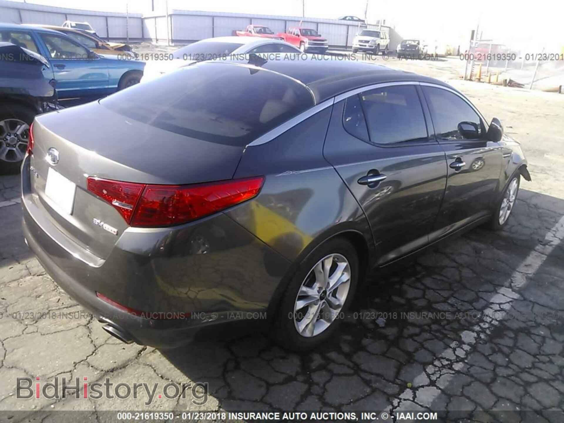 2011 Kia Optima - VIN: KNAGN4A61B5147280 - Photo 4