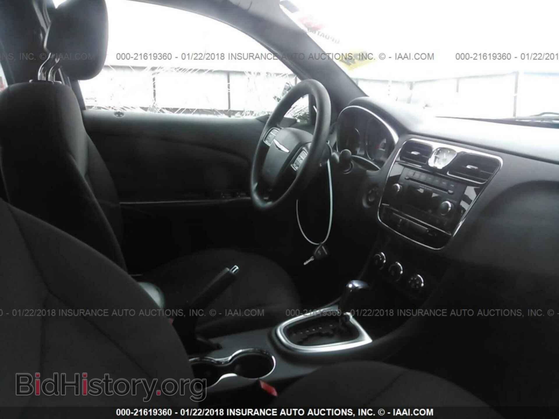 2012 Chrysler 200 - VIN: 1C3CCBAB5CN145398 - Photo 5