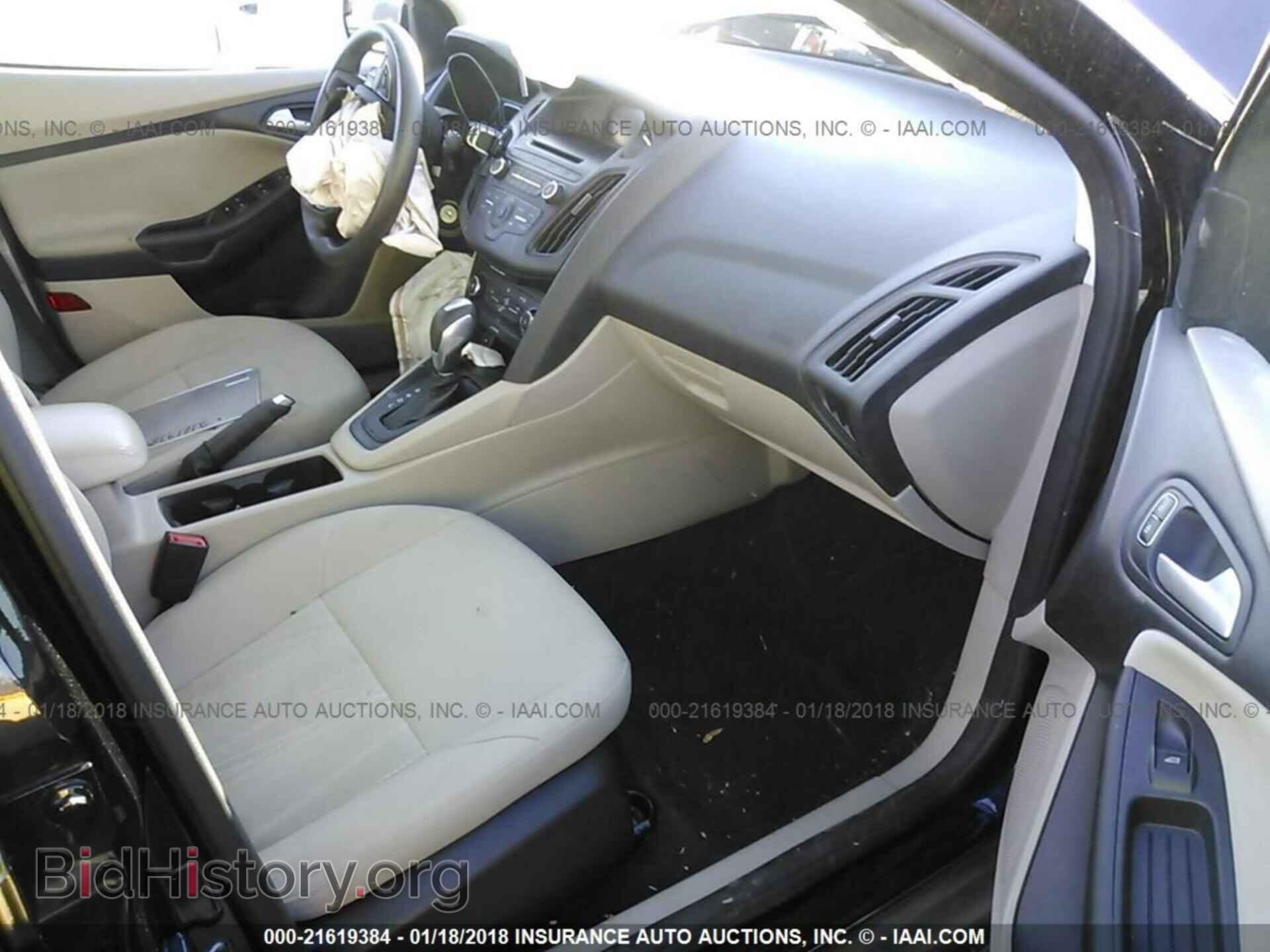 2015 Ford Focus - VIN: 1FADP3F25FL252492 - Photo 5