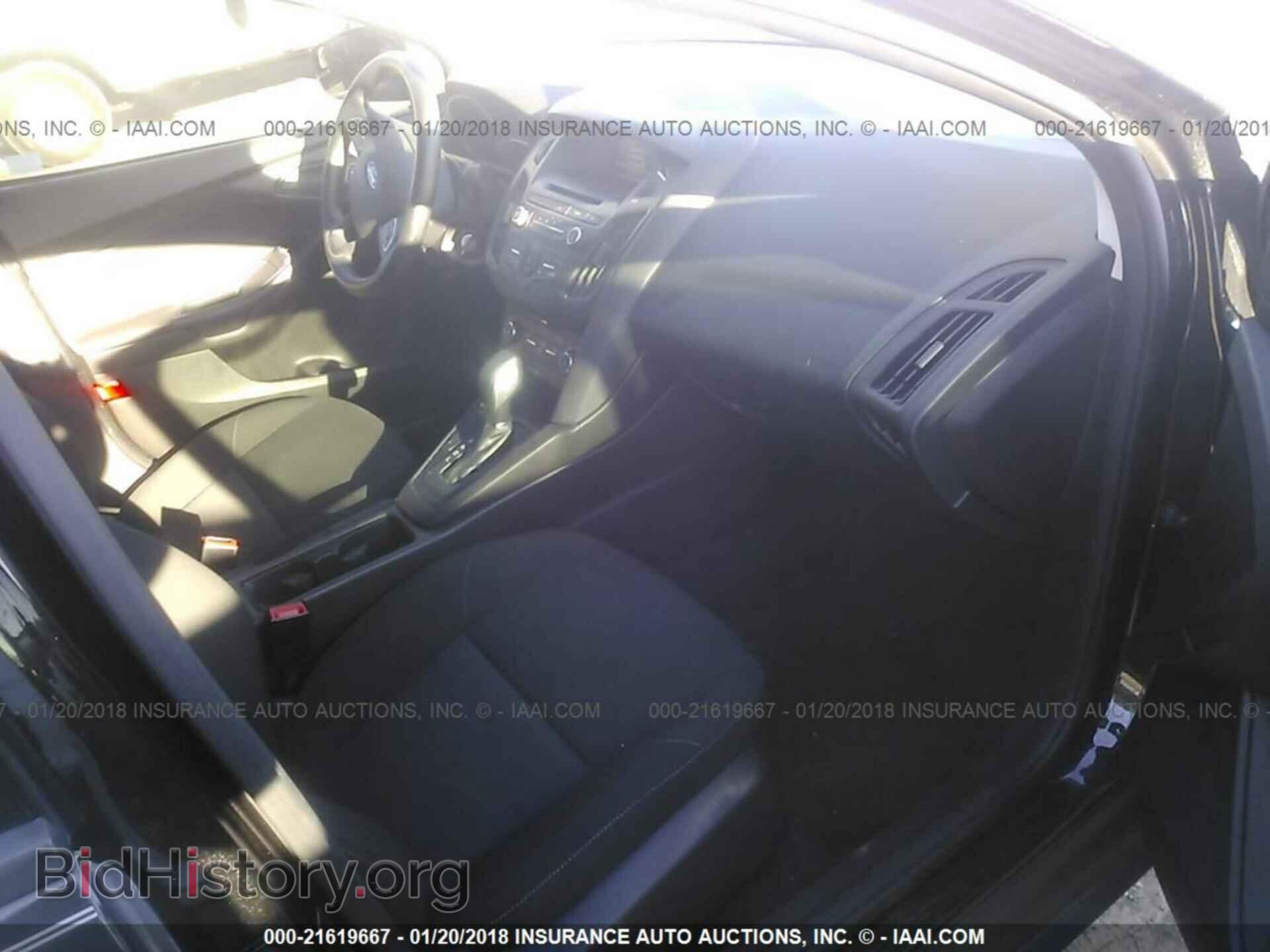 2015 Ford Focus - VIN: 1FADP3E27FL339098 - Photo 5