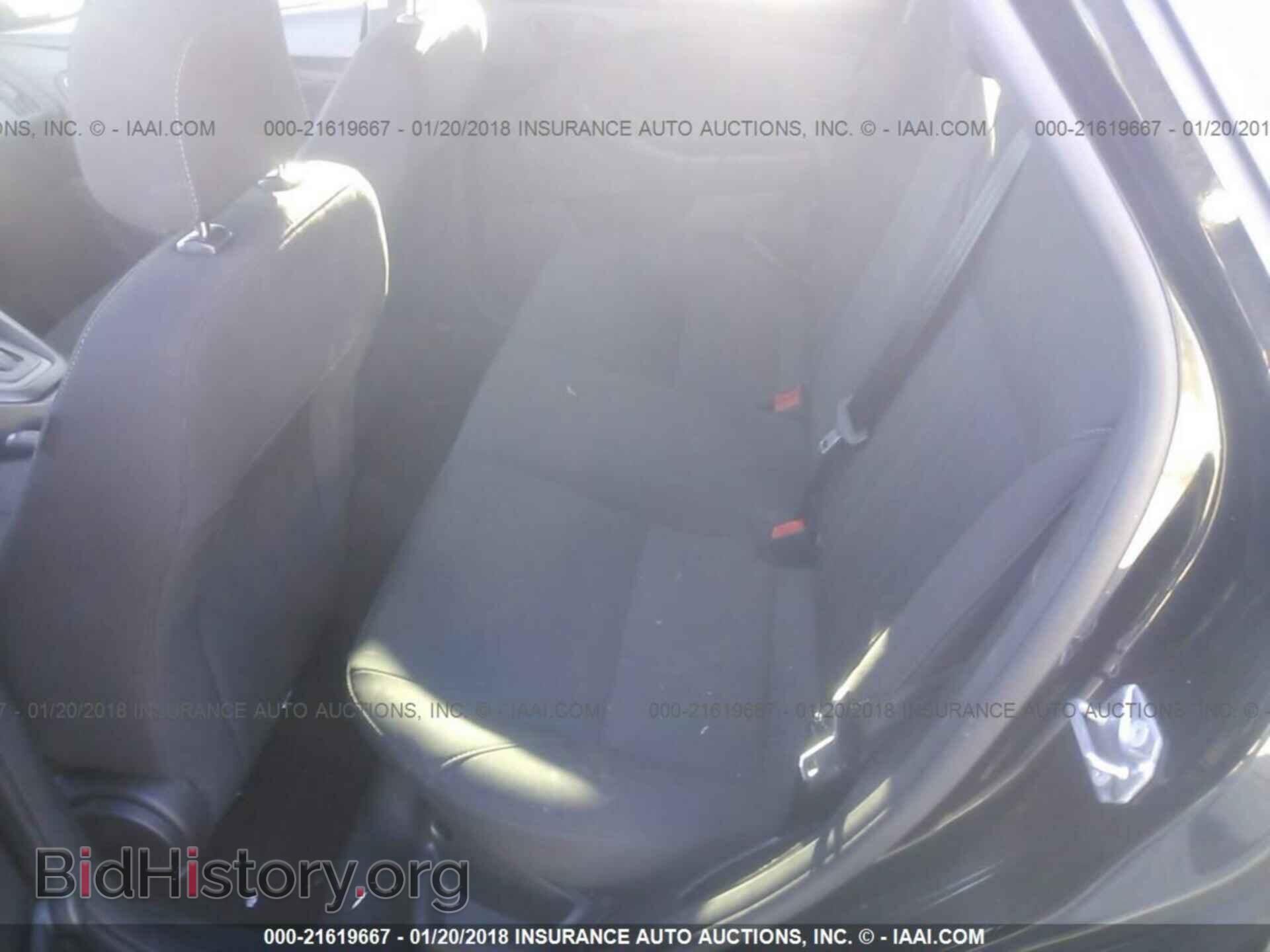 2015 Ford Focus - VIN: 1FADP3E27FL339098 - Photo 8