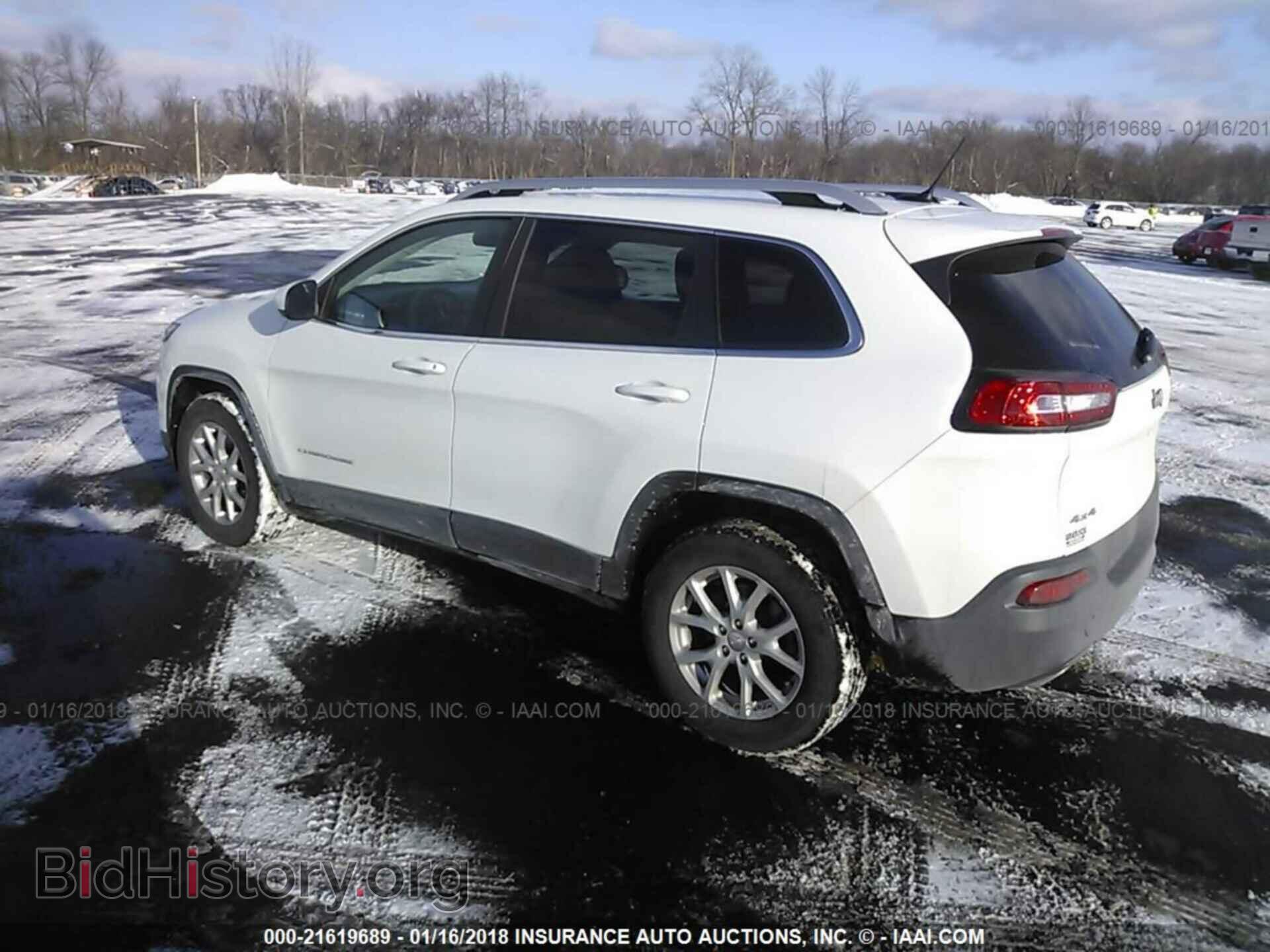 2015 Jeep Cherokee - VIN: 1C4PJMCS0FW652641 - Photo 3