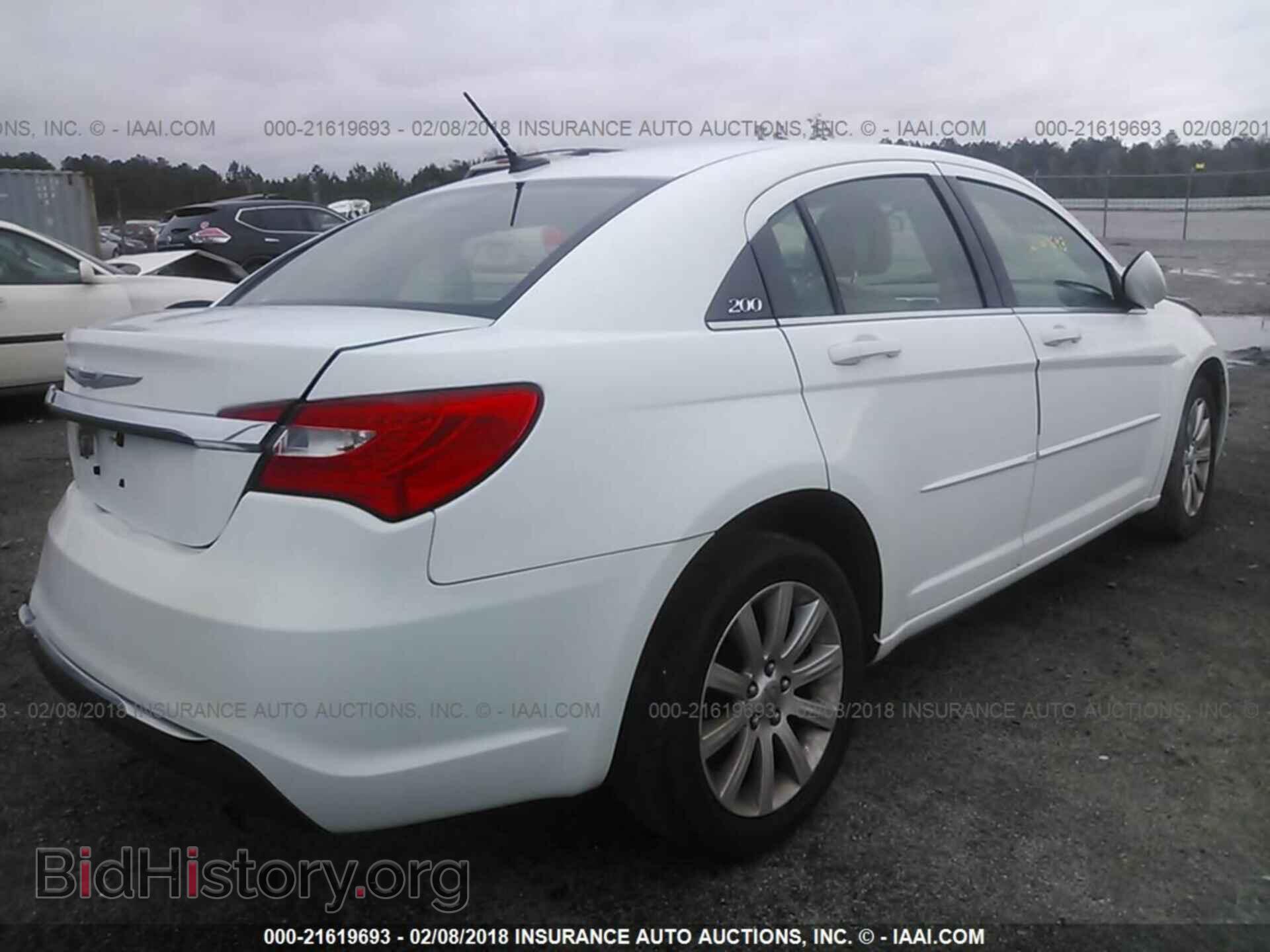 2012 Chrysler 200 - VIN: 1C3CCBBB0CN154962 - Фото 4