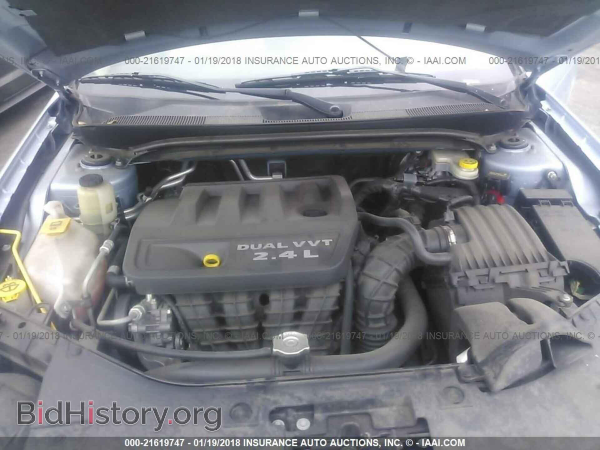 2013 Chrysler 200 - VIN: 1C3CCBBB5DN600105 - Photo 10