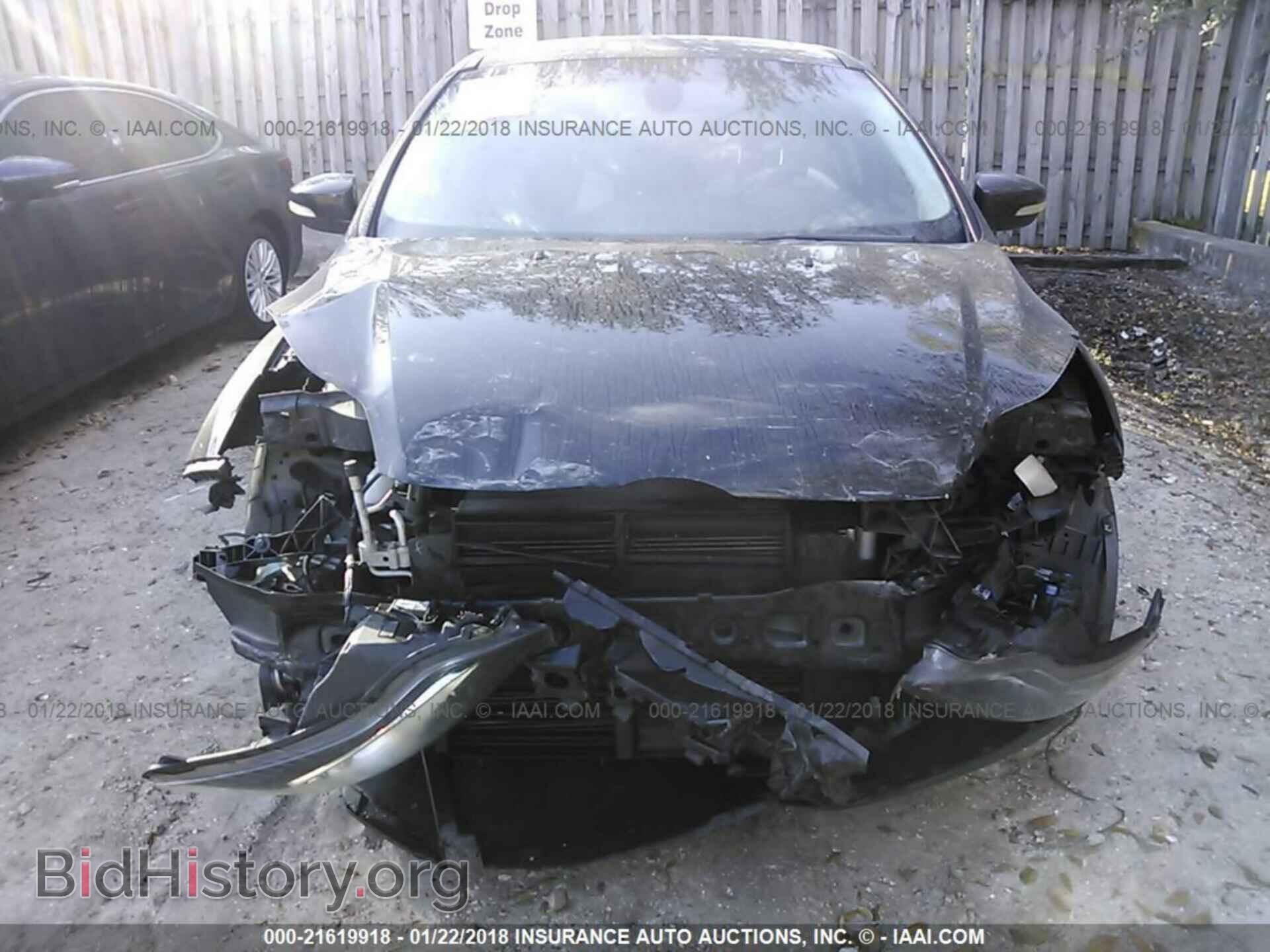 2012 Ford Focus - VIN: 1FAHP3N26CL381162 - Photo 6