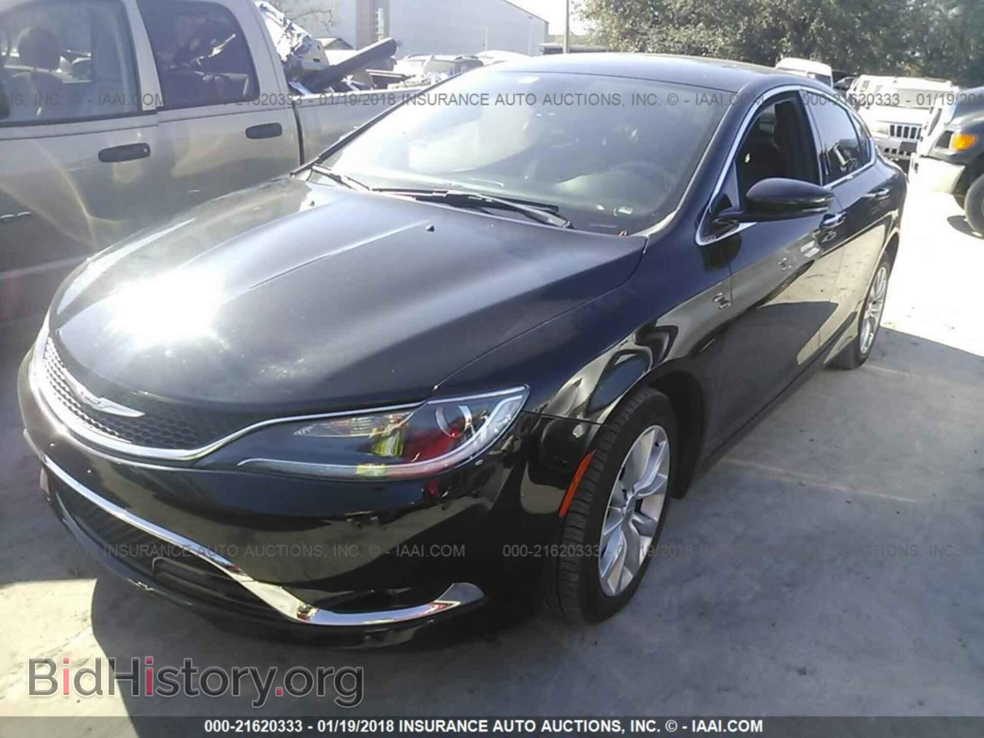 2015 Chrysler 200 - VIN: 1C3CCCCB0FN593667 - Photo 2