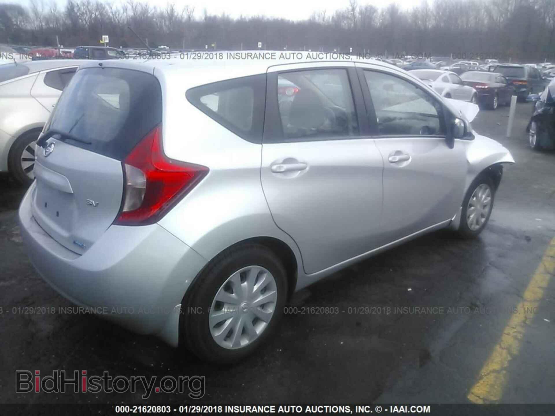 2014 Nissan Versa note - VIN: 3N1CE2CP1EL370972 - Photo 4