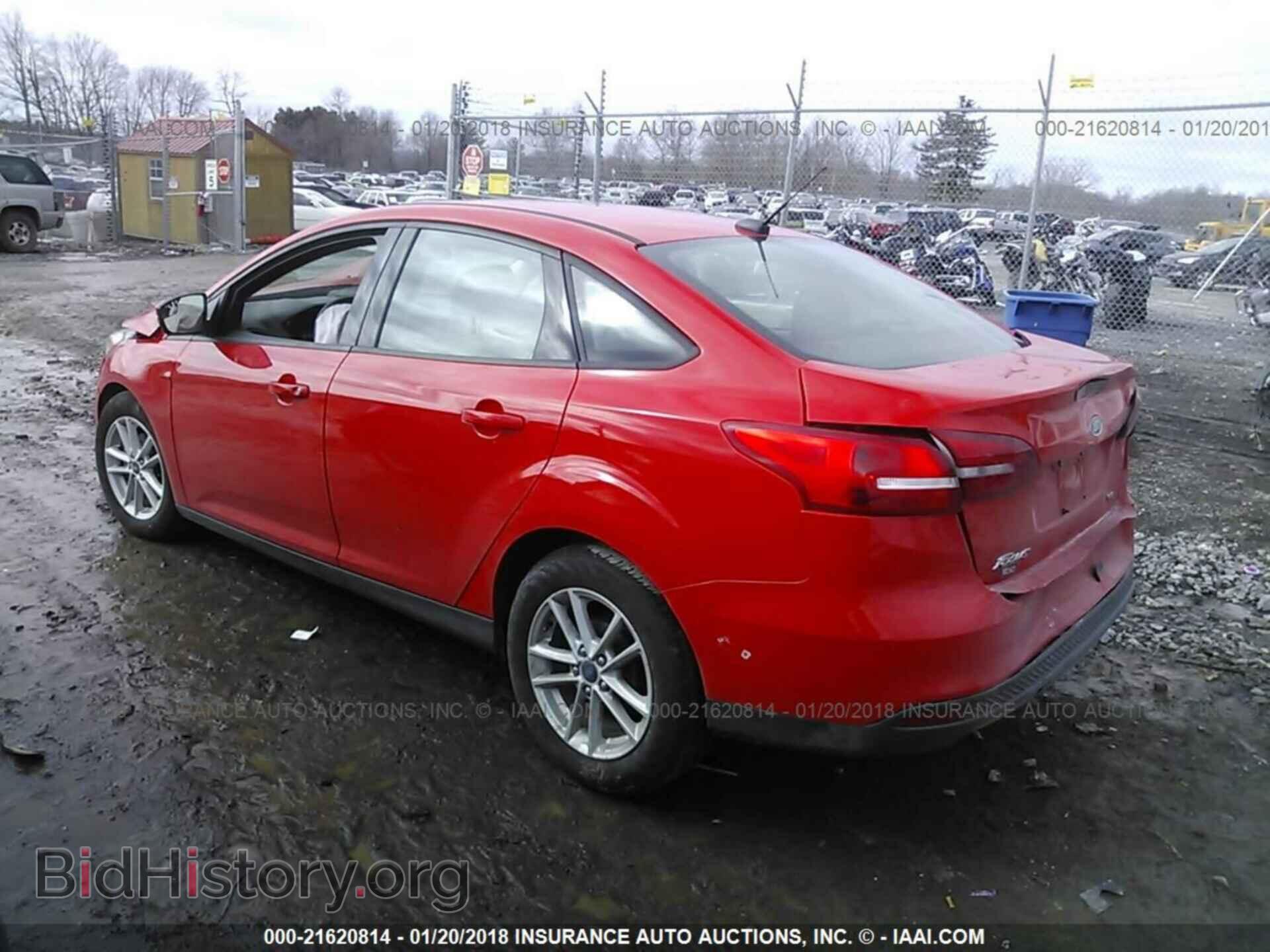 2017 Ford Focus - VIN: 1FADP3F26HL209749 - Фото 3