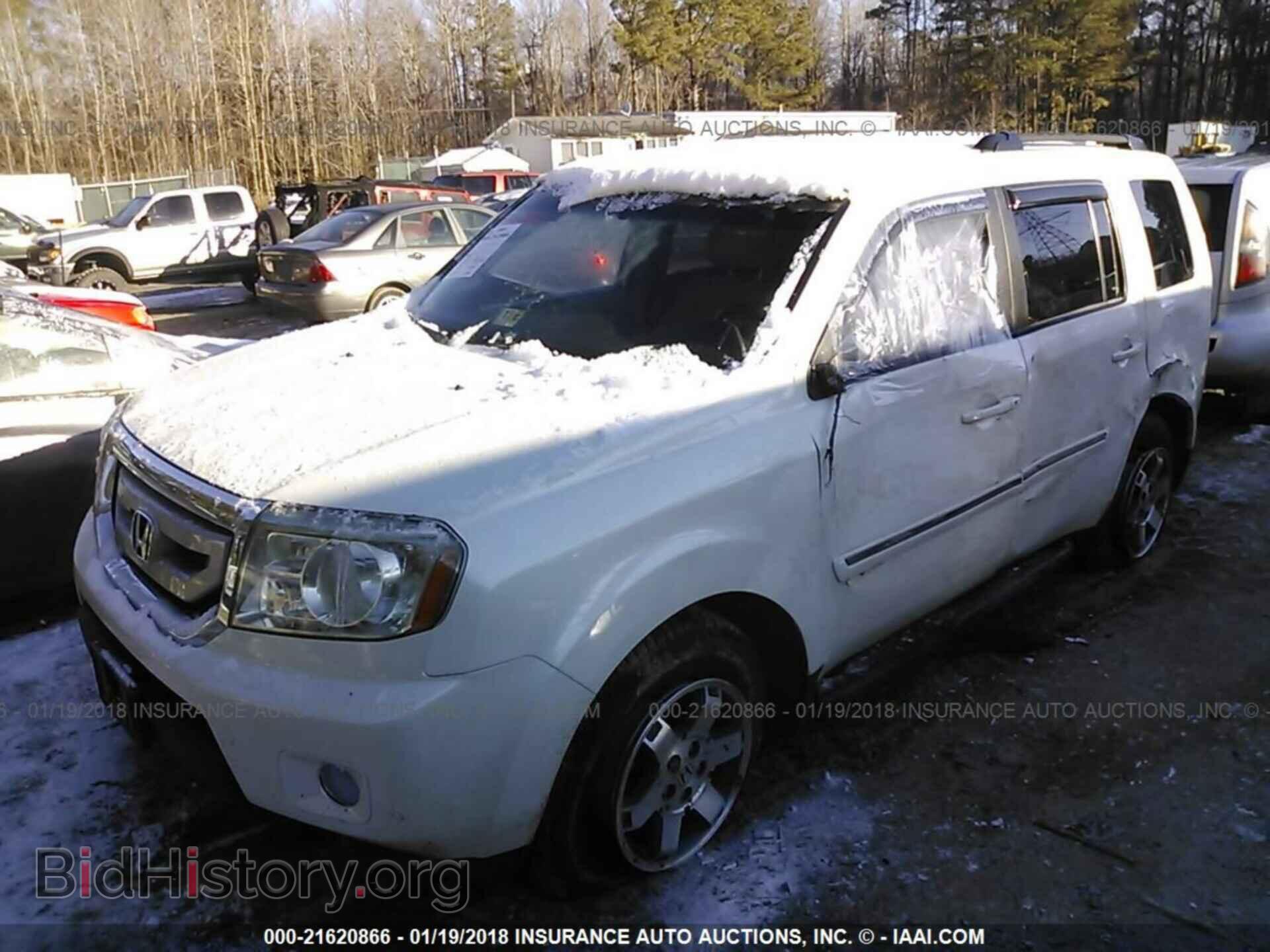 2011 Honda Pilot - VIN: 5FNYF4H92BB049118 - Фото 2