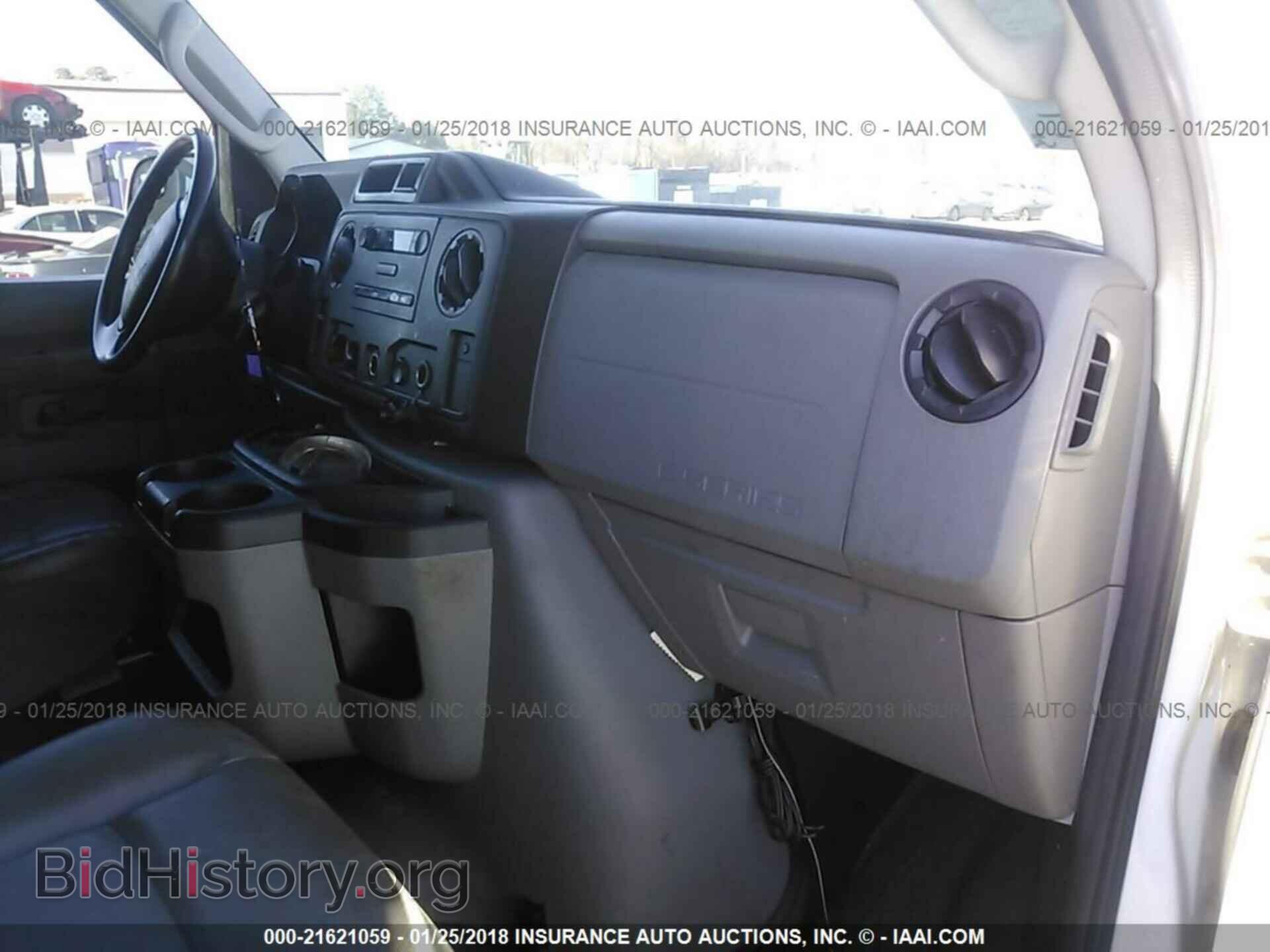 2011 Ford Econoline - VIN: 1FTNE2EL8BDB23207 - Фото 5