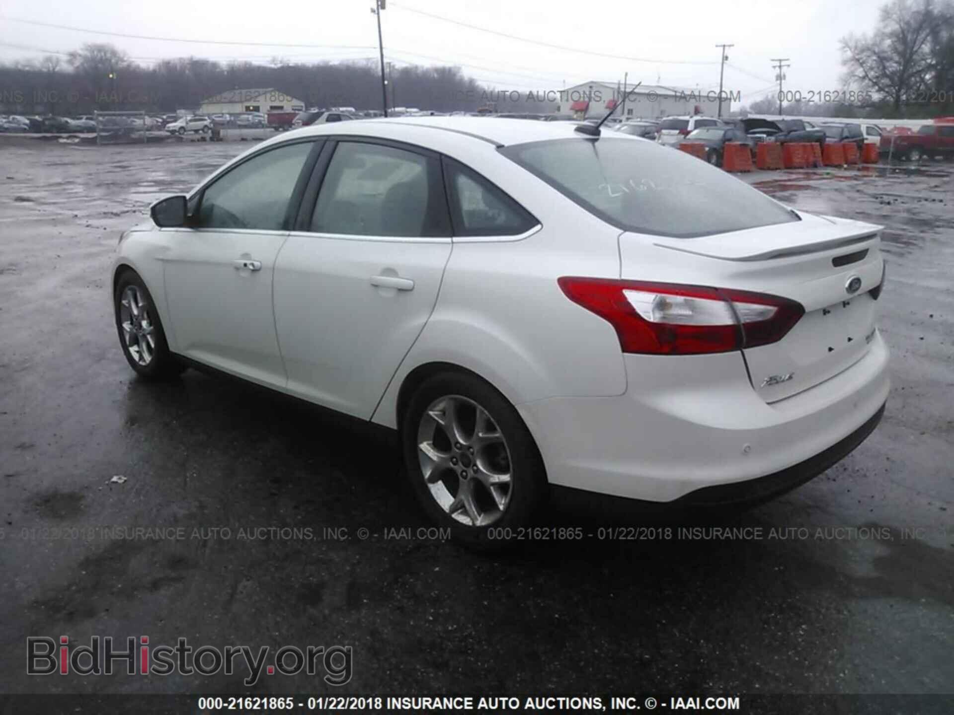 2014 Ford Focus - VIN: 1FADP3J22EL234599 - Photo 3