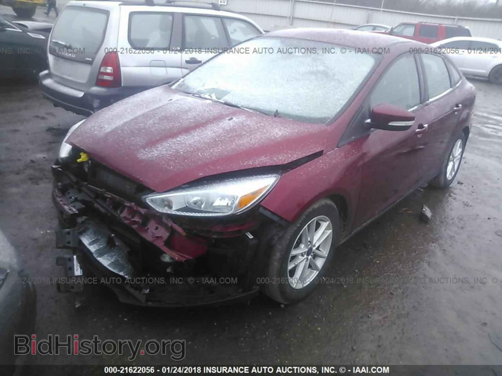 2016 Ford Focus - VIN: 1FADP3F24GL314482 - Photo 2