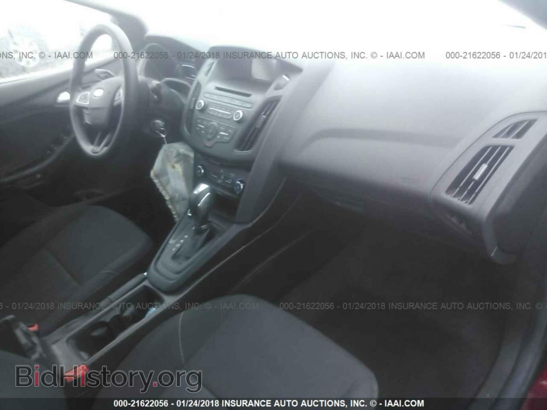 2016 Ford Focus - VIN: 1FADP3F24GL314482 - Photo 5