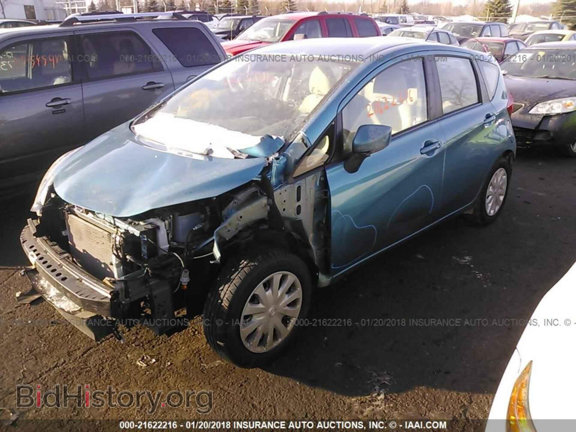 2015 Nissan Versa note - VIN: 3N1CE2CP3FL363216 - Фото 2