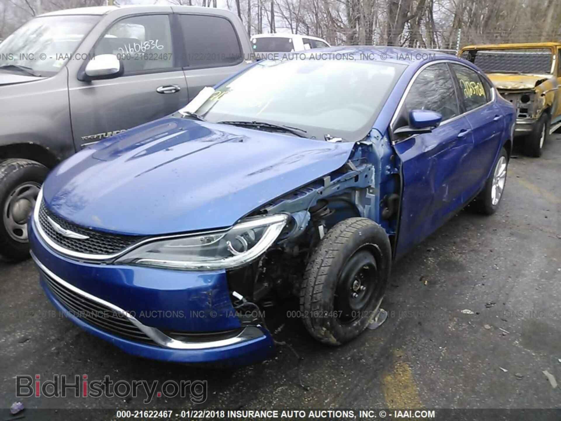 2016 Chrysler 200 - VIN: 1C3CCCABXGN116264 - Photo 2