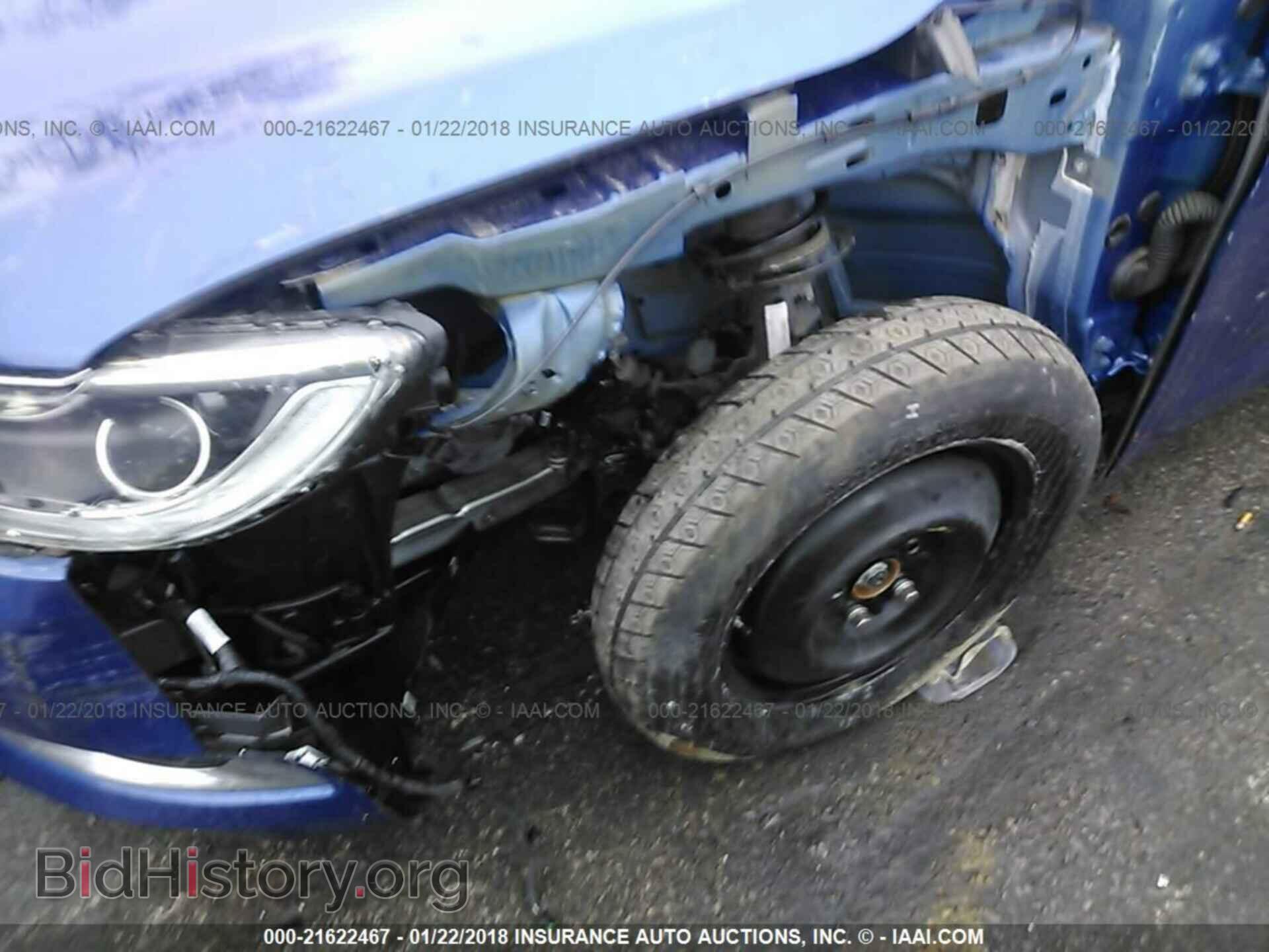 2016 Chrysler 200 - VIN: 1C3CCCABXGN116264 - Photo 6
