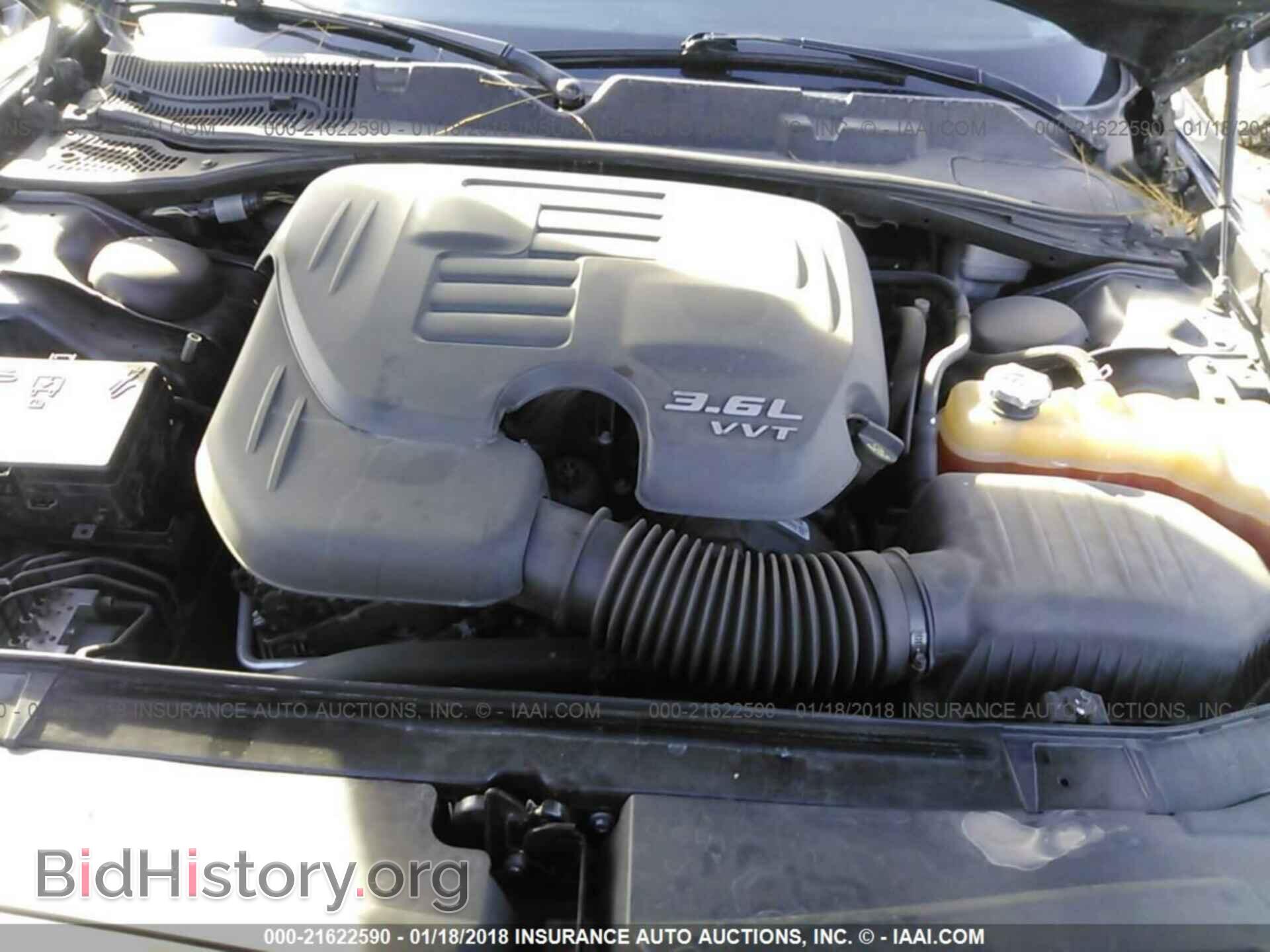 2015 Dodge Challenger - VIN: 2C3CDZAG2FH816430 - Photo 10