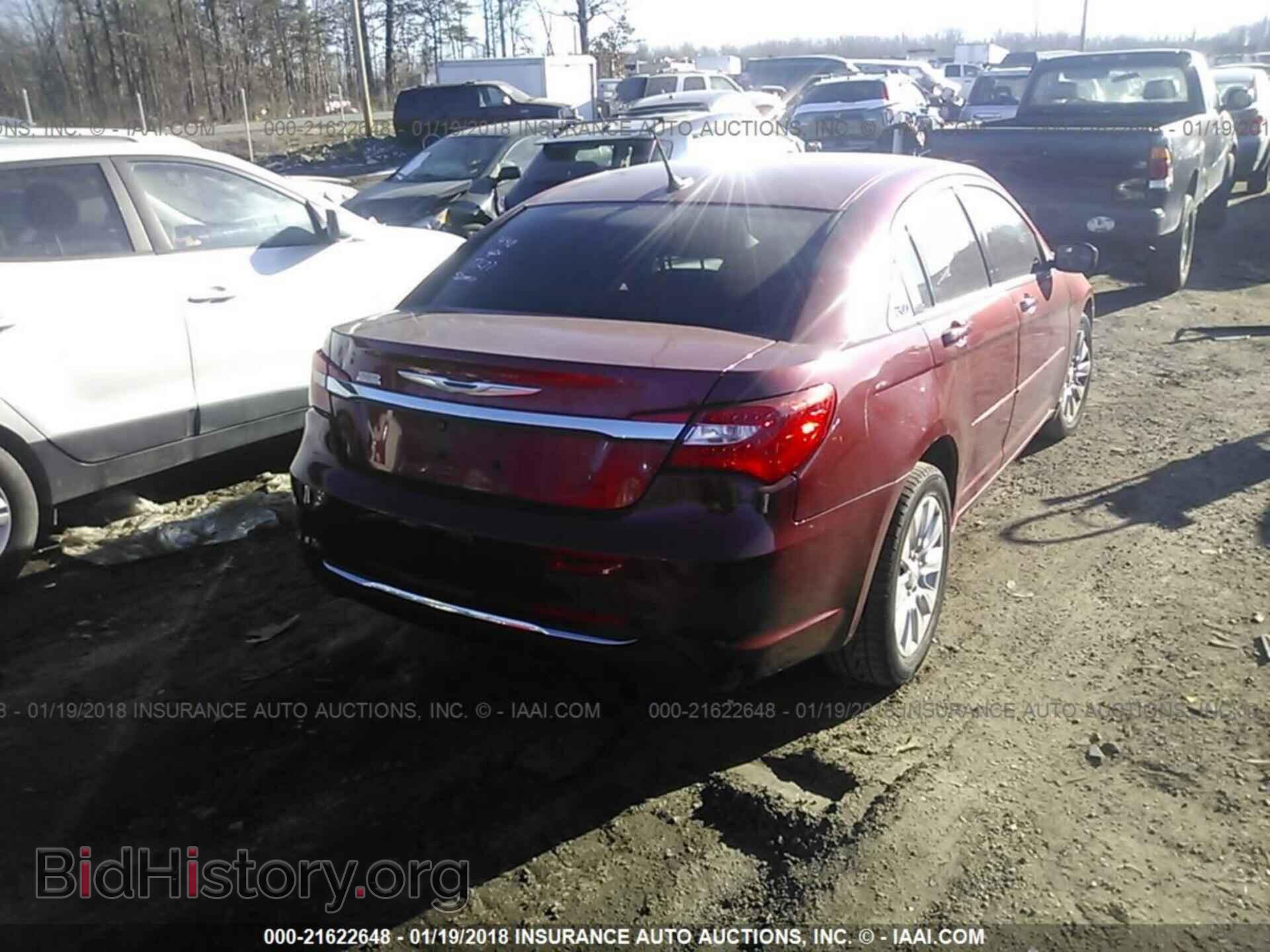 2012 Chrysler 200 - VIN: 1C3CCBAB1CN200123 - Photo 4