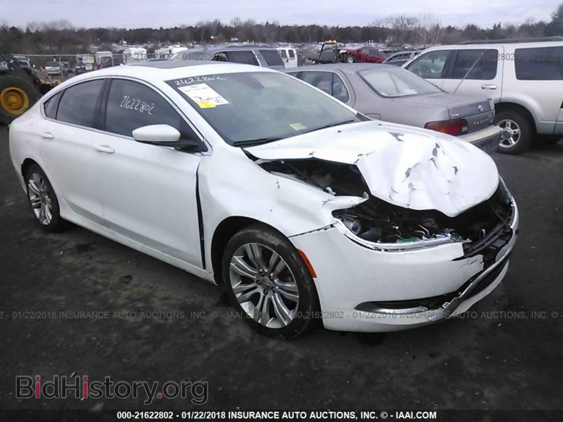 Photo 1C3CCCAB7FN588811 - Chrysler 200 2015