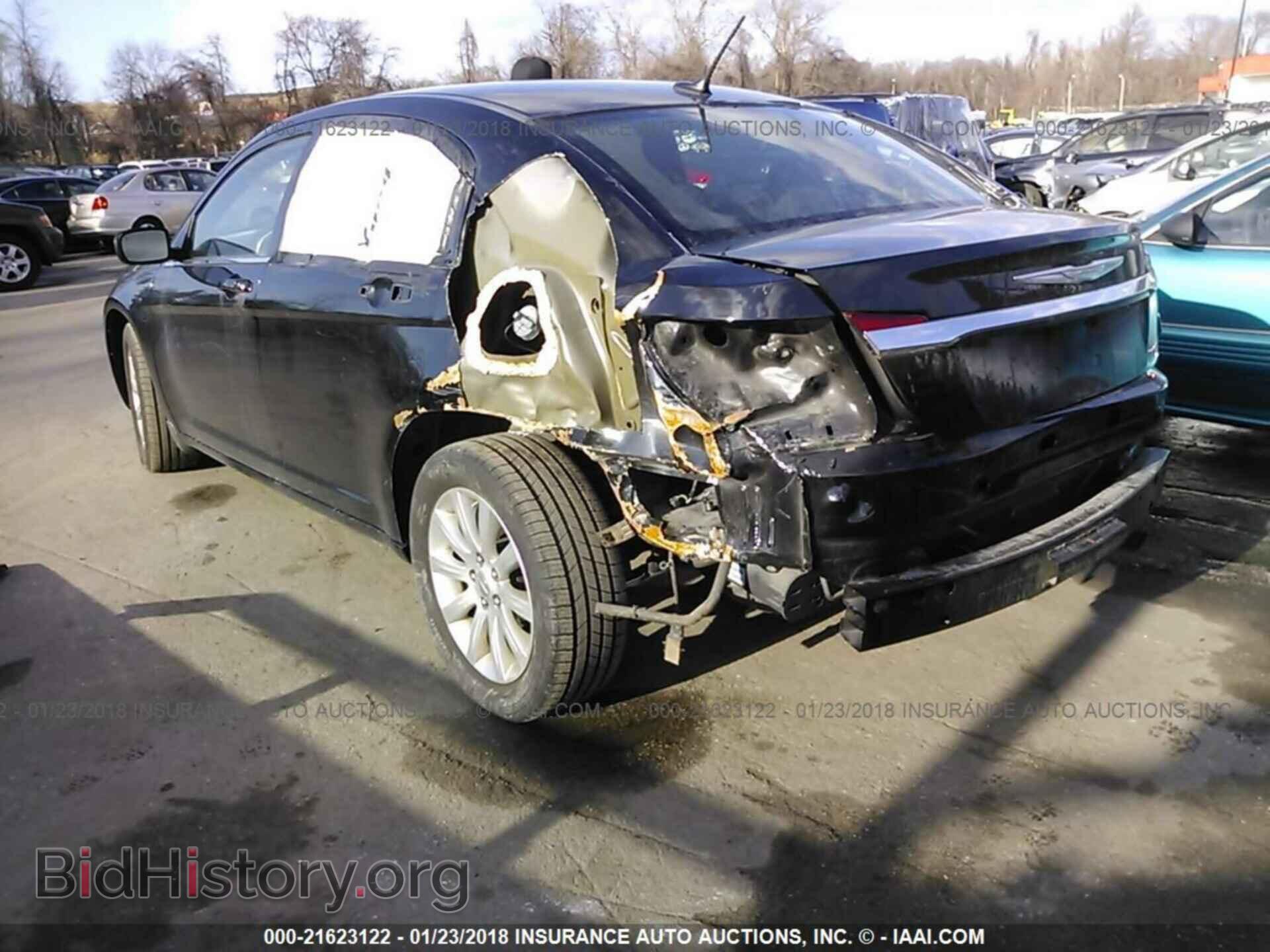 2012 Chrysler 200 - VIN: 1C3CCBBB0CN267293 - Фото 3