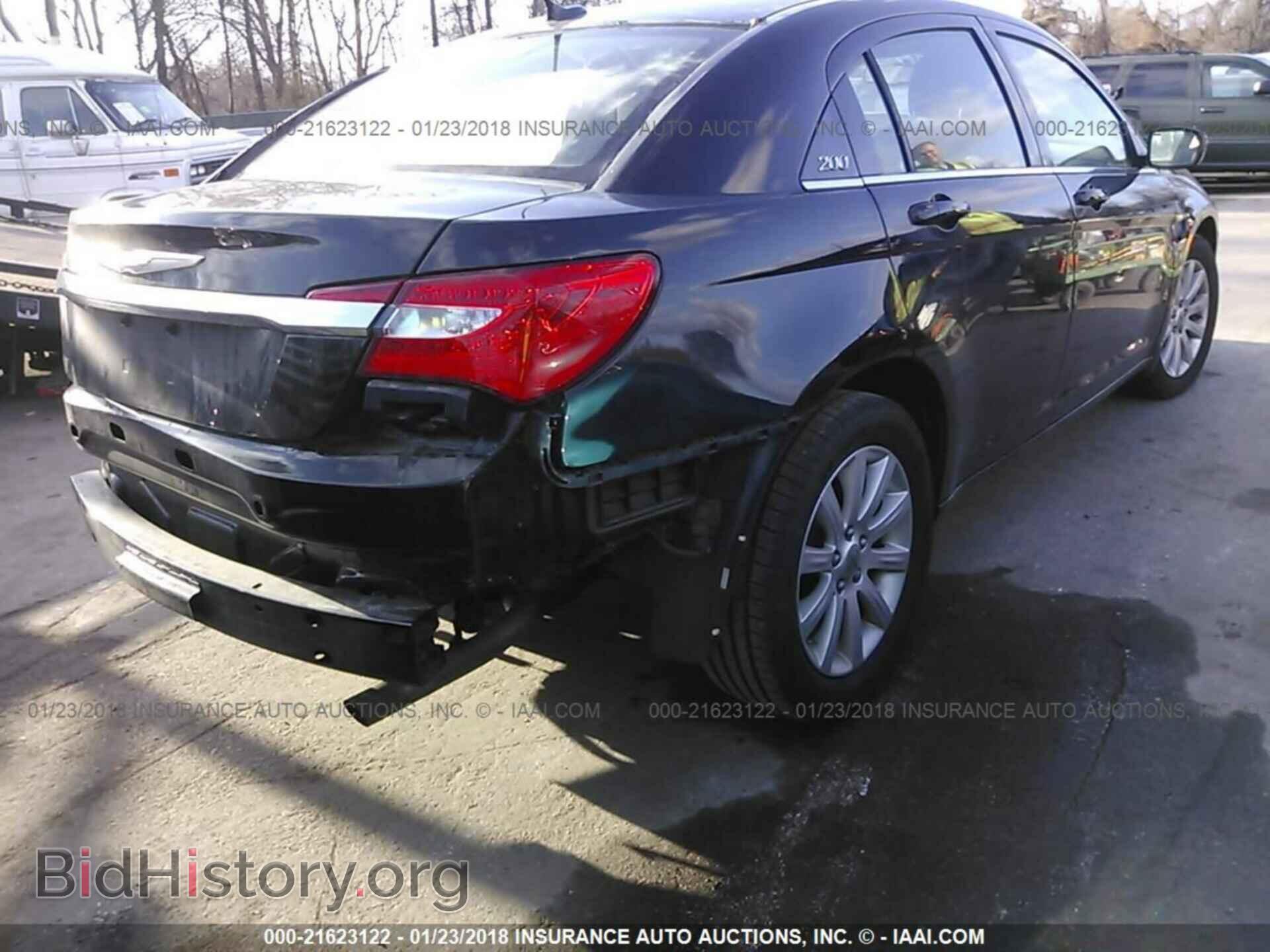 2012 Chrysler 200 - VIN: 1C3CCBBB0CN267293 - Фото 4