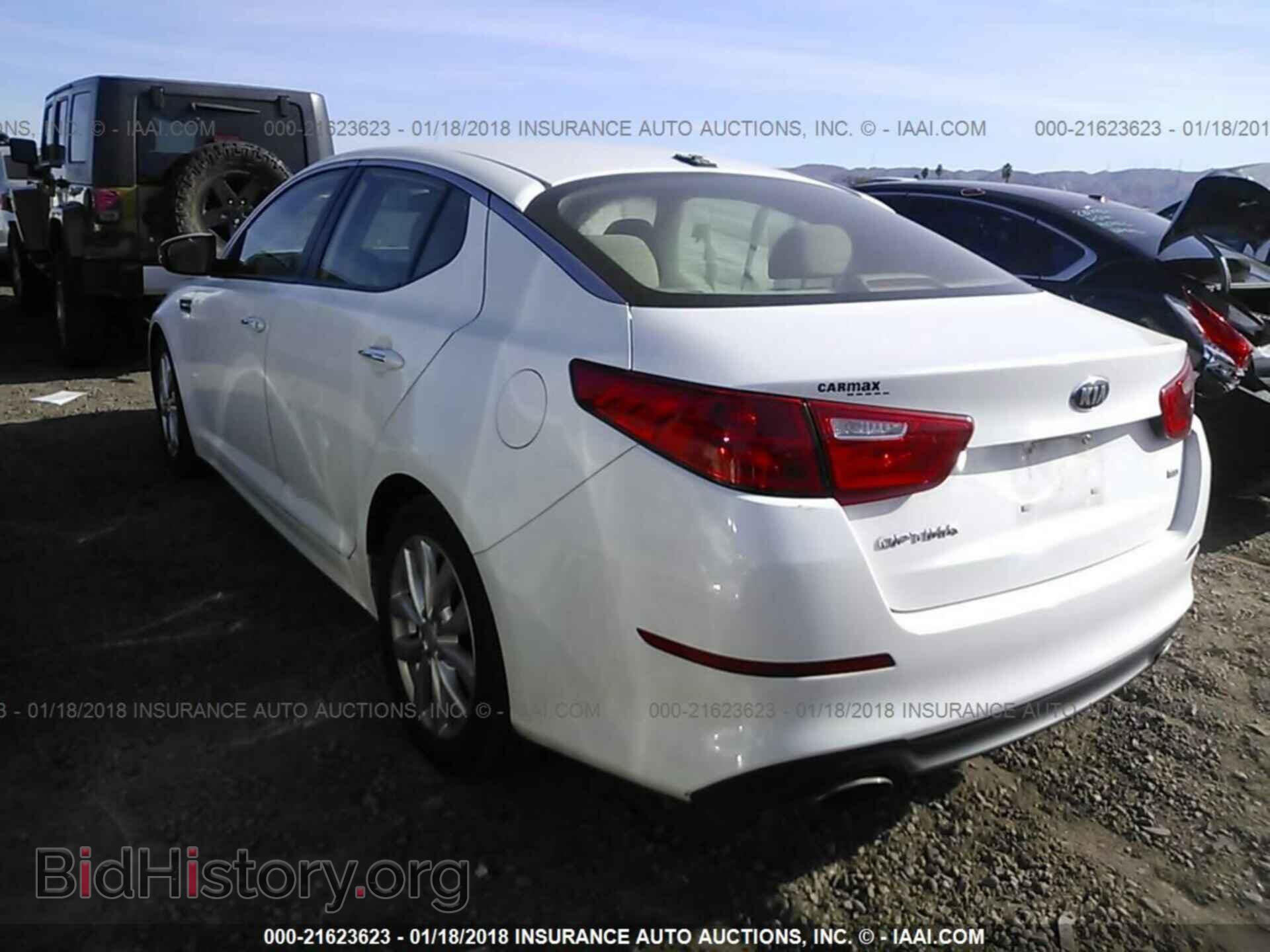 2014 Kia Optima - VIN: 5XXGM4A79EG326536 - Photo 3