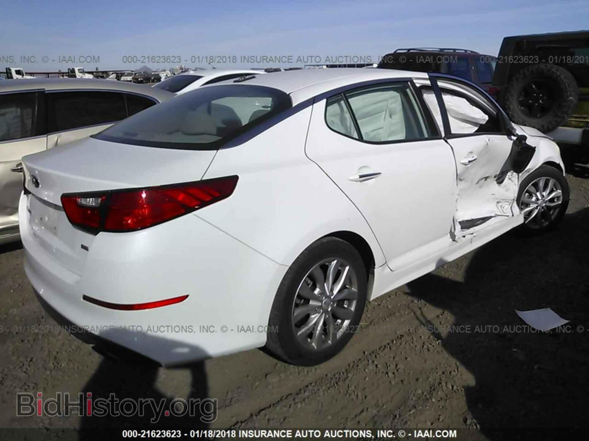 2014 Kia Optima - VIN: 5XXGM4A79EG326536 - Photo 4