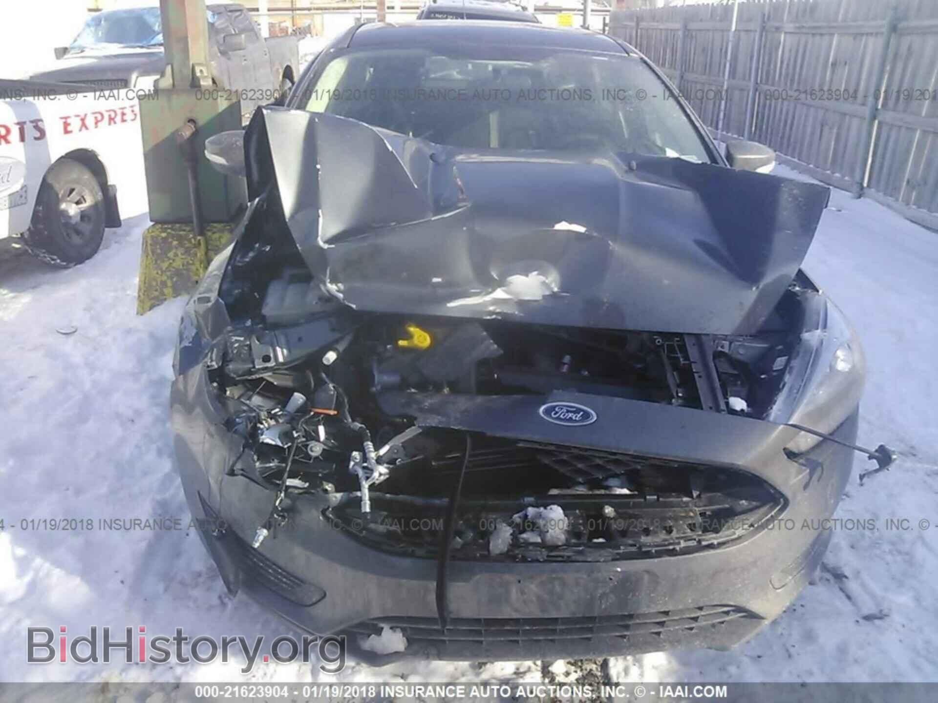2017 Ford Focus - VIN: 1FADP3F24HL294882 - Фото 6