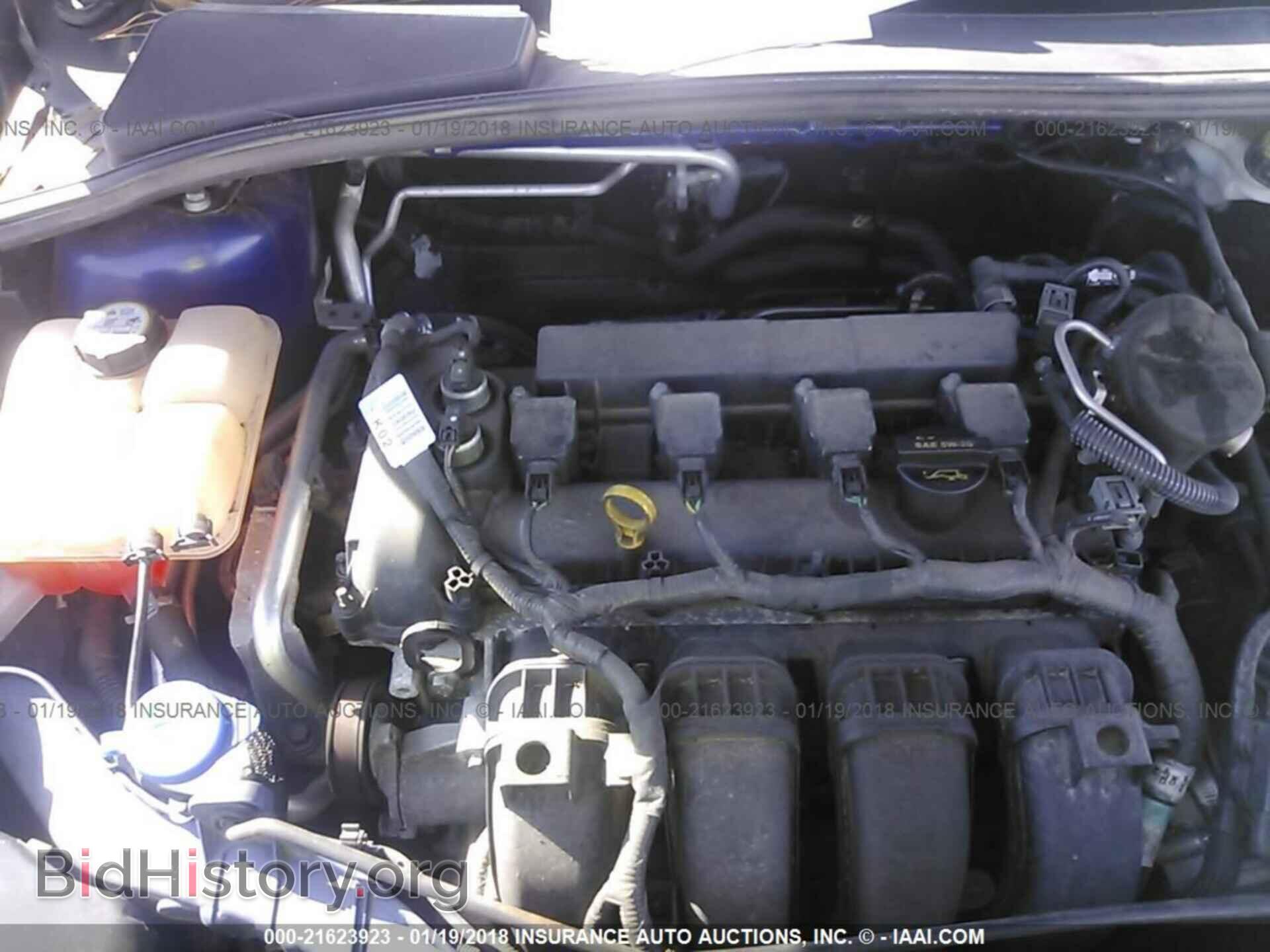 2012 Ford Focus - VIN: 1FAHP3E28CL251822 - Photo 10
