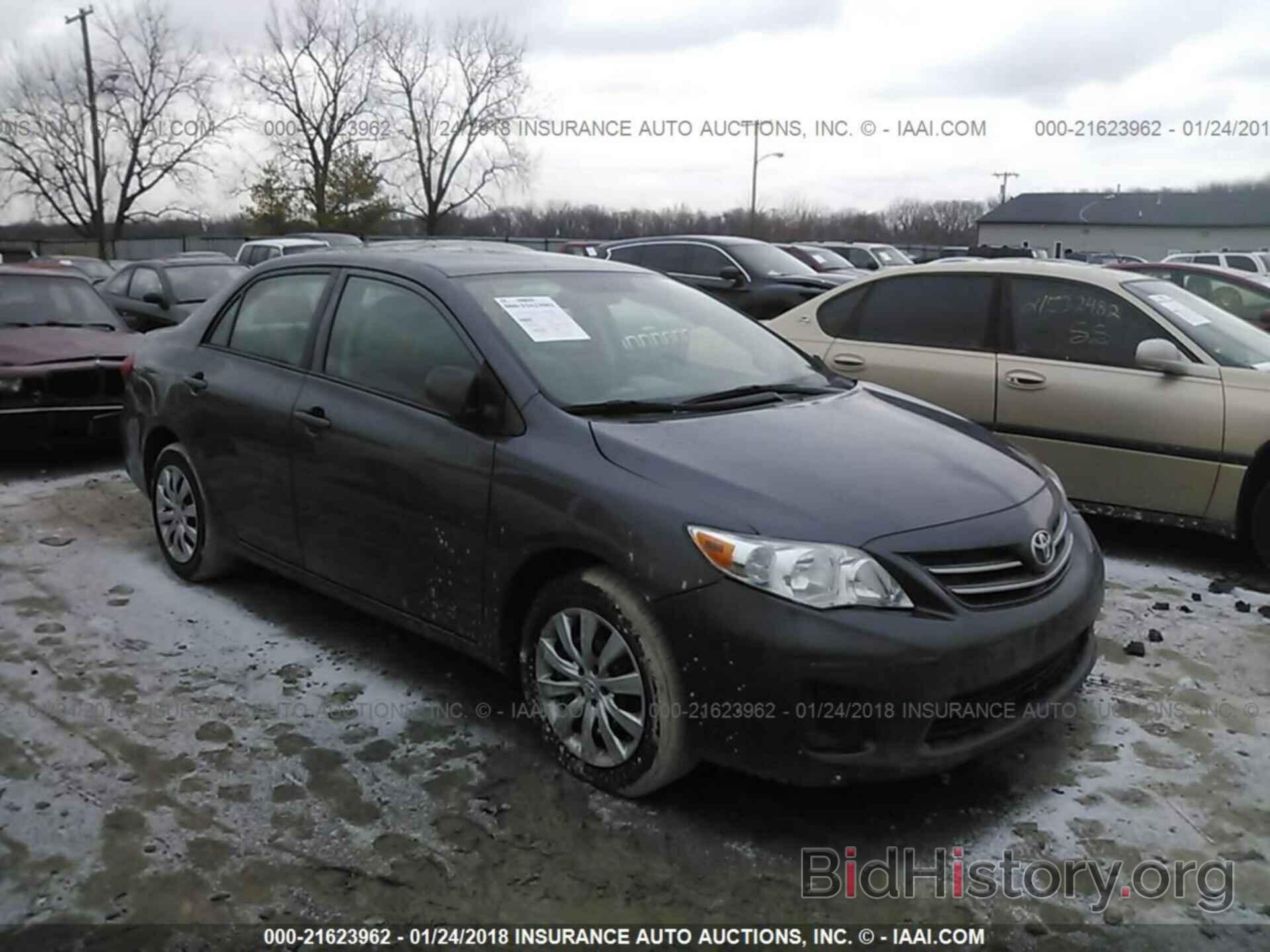 Photo JTDBU4EE5DJ114553 - Toyota Corolla 2013