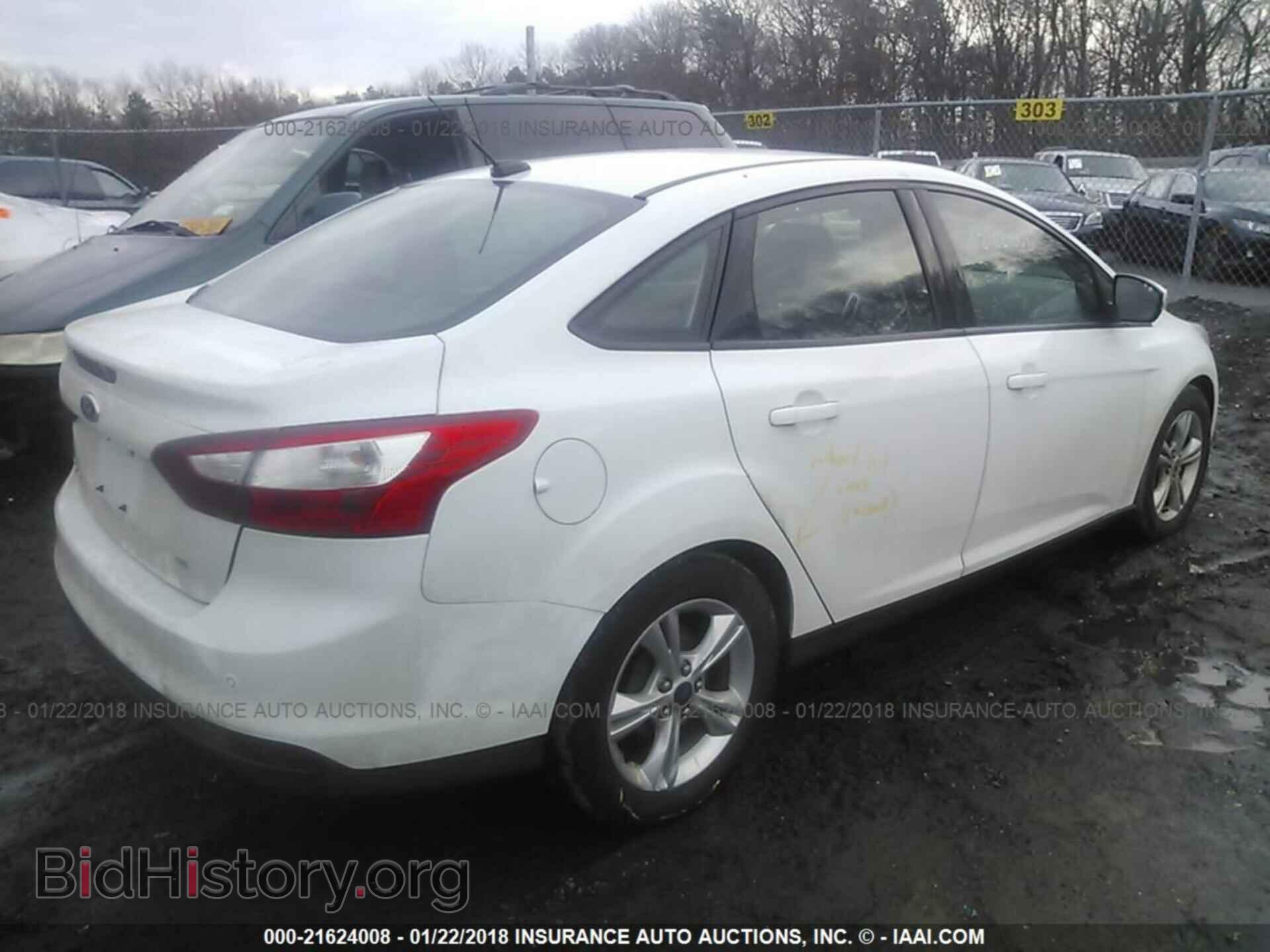 2014 Ford Focus - VIN: 1FADP3F2XEL226680 - Фото 4