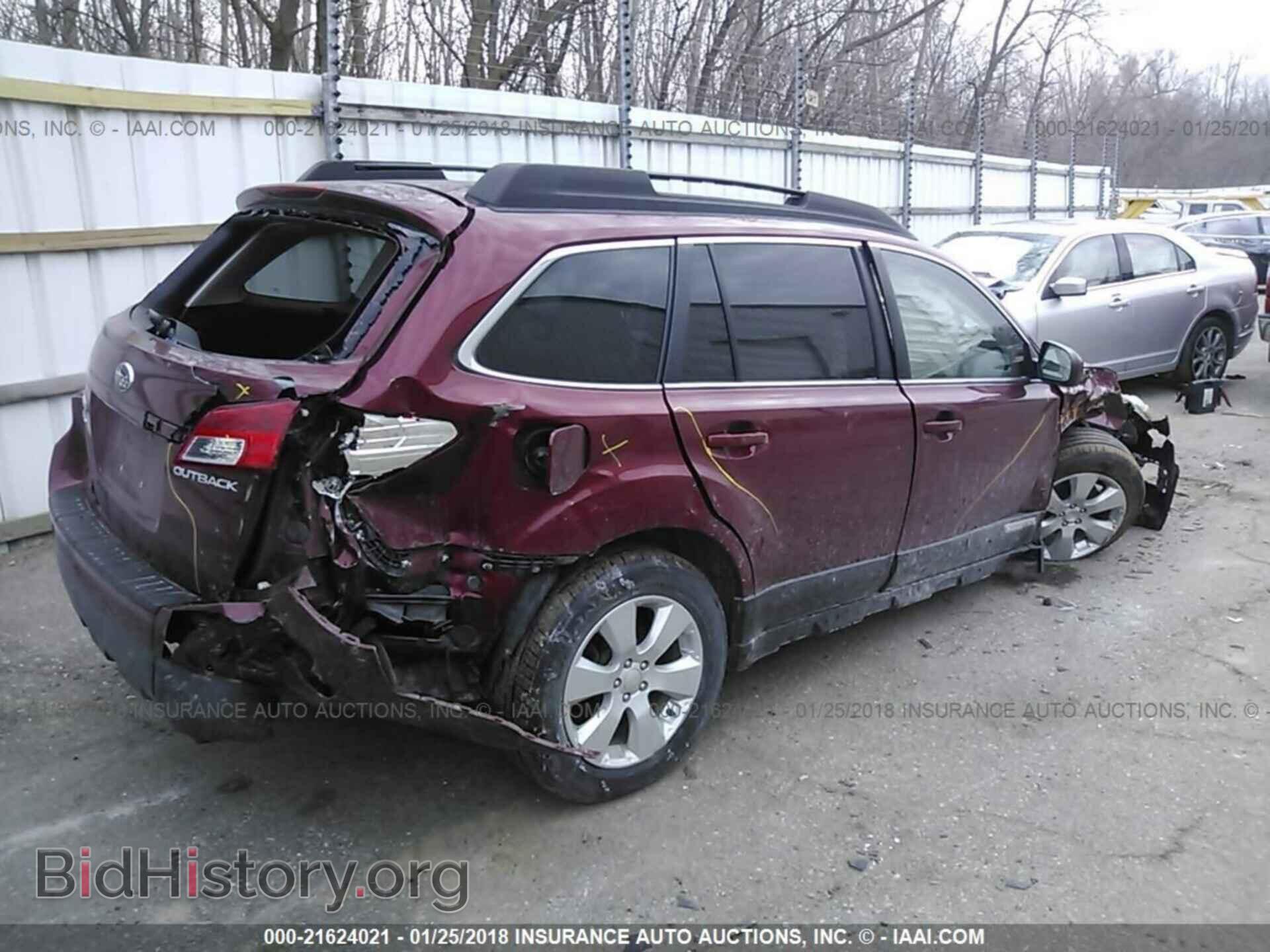 2011 Subaru Outback - VIN: 4S4BRCCC5B3312222 - Фото 4