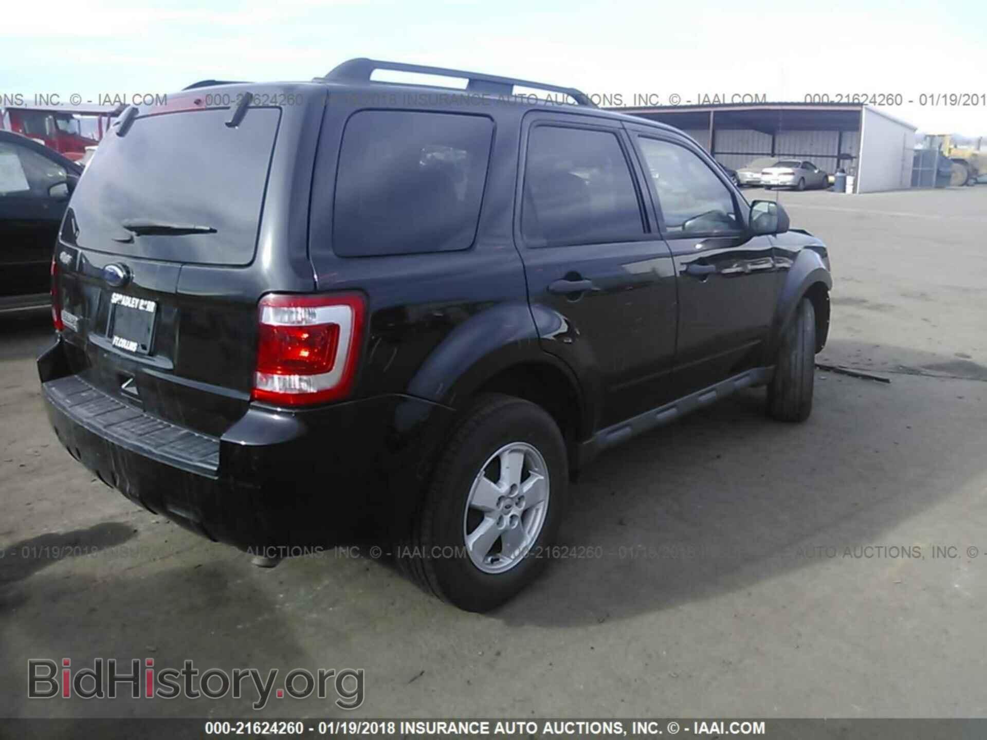 2012 Ford Escape - VIN: 1FMCU0D77CKC54186 - Photo 4