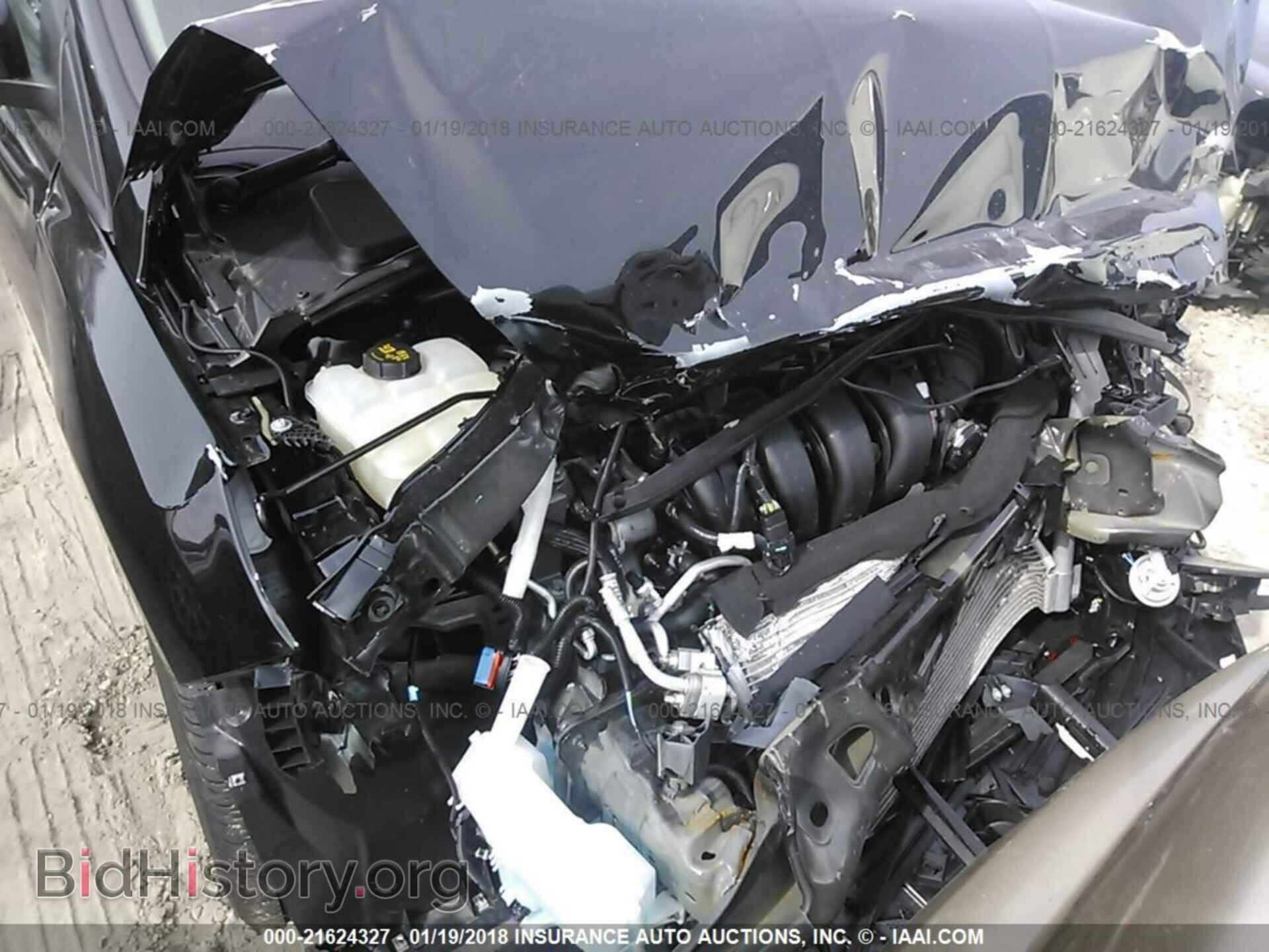 2017 Ford Focus - VIN: 1FADP3F23HL293559 - Photo 6