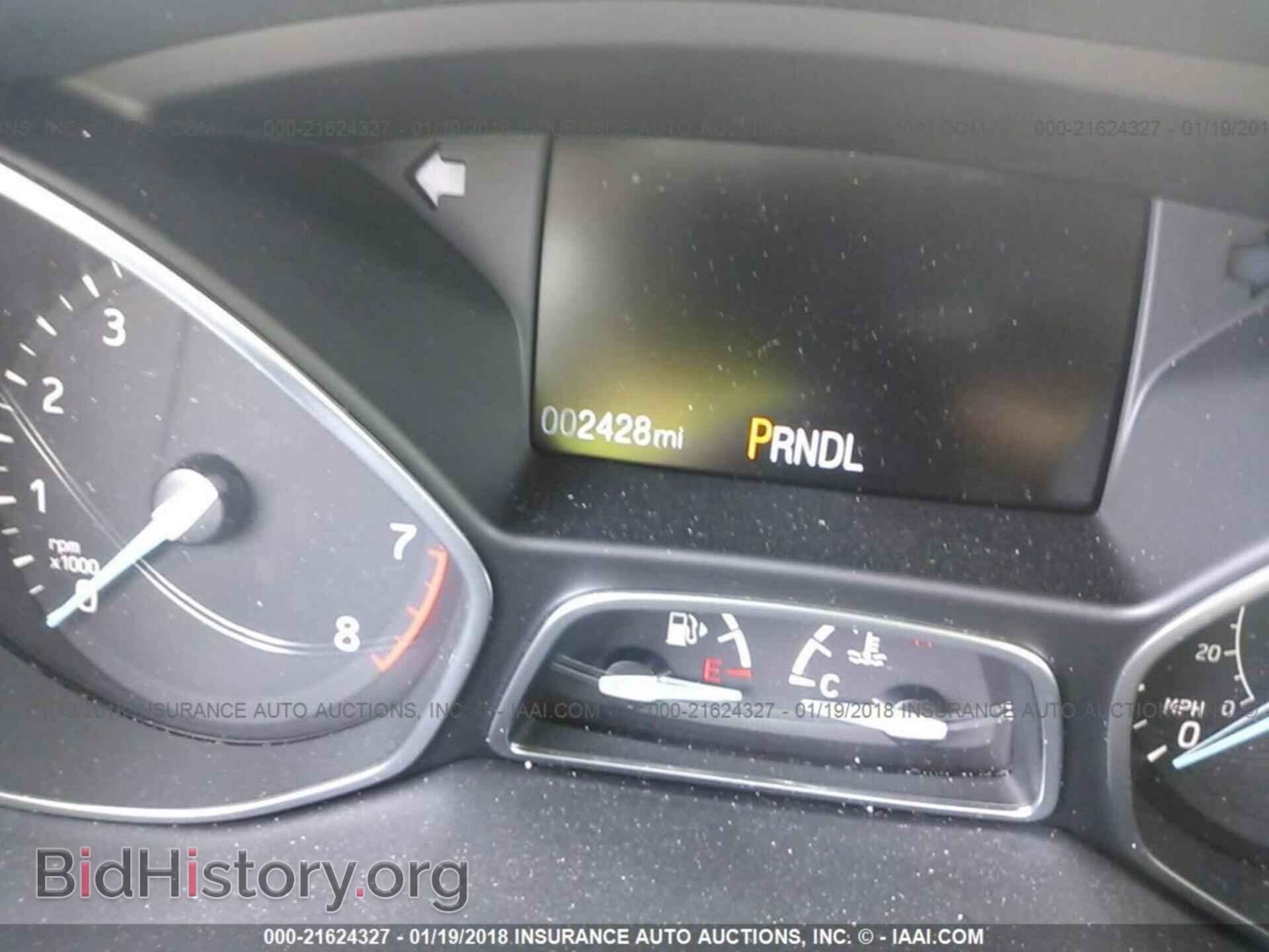 2017 Ford Focus - VIN: 1FADP3F23HL293559 - Photo 7